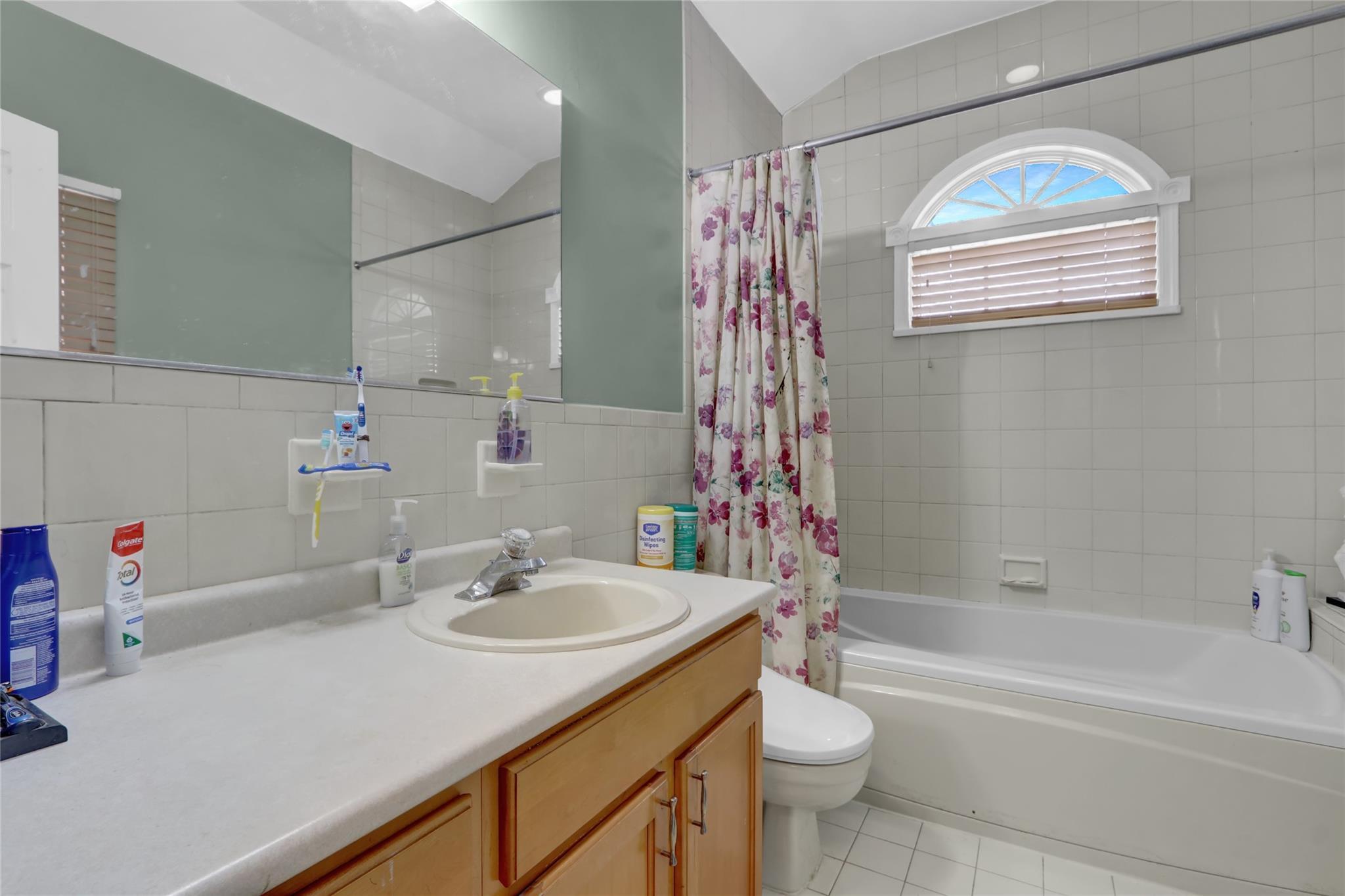 Single Family Cresthaven  Queens, NY 11357, MLS-888106-15