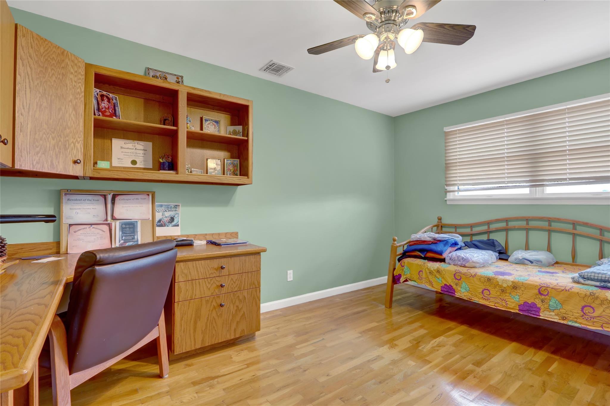 Single Family Cresthaven  Queens, NY 11357, MLS-888106-16