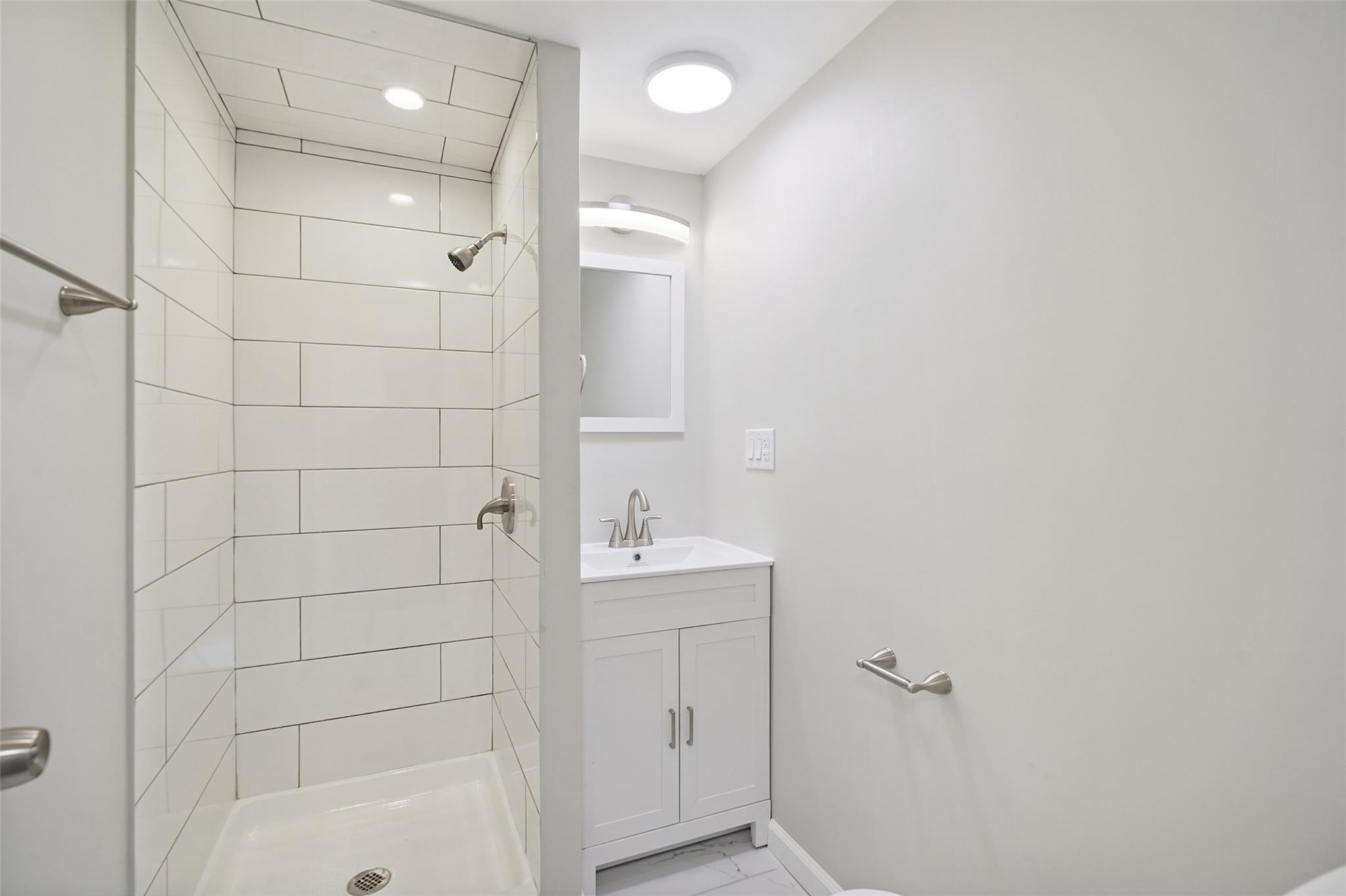 Single Family Juniper  Westchester County, NY 10541, MLS-888112-8