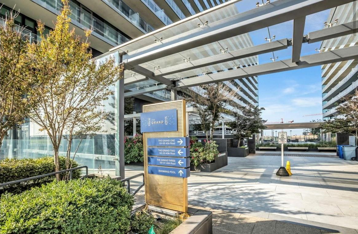 Condo 40th  Queens, NY 11354, MLS-888119-17