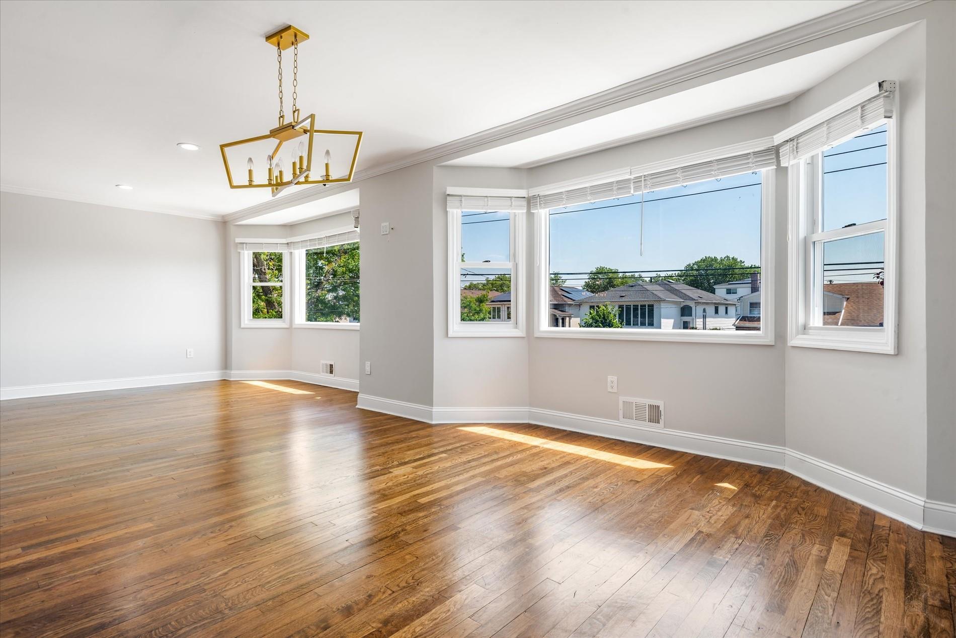 Single Family 84th  Queens, NY 11414, MLS-888125-8
