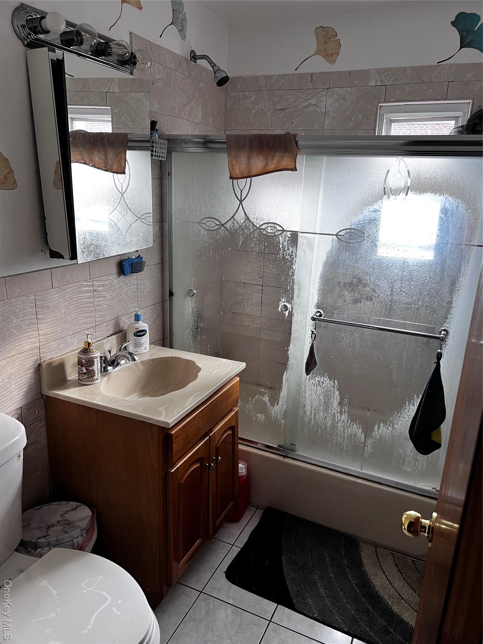 Single Family Bruner  Bronx, NY 10466, MLS-888135-7