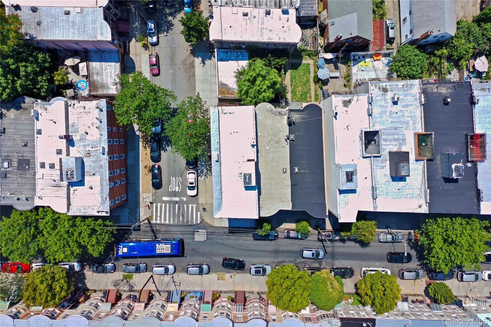 Single Family Putnam Queens, NY 11385, MLS-888227-47