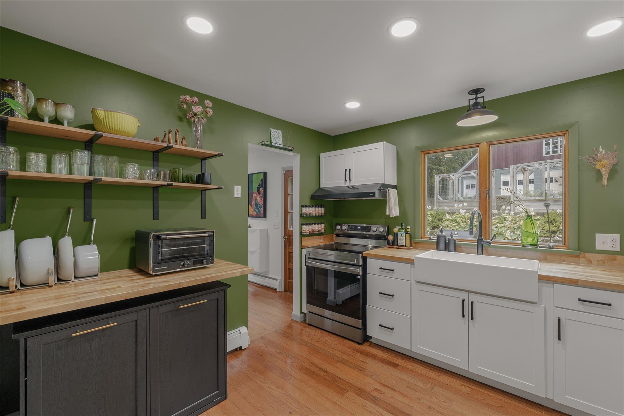 Single Family Roosevelt  Dutchess County, NY 12538, MLS-888237-13