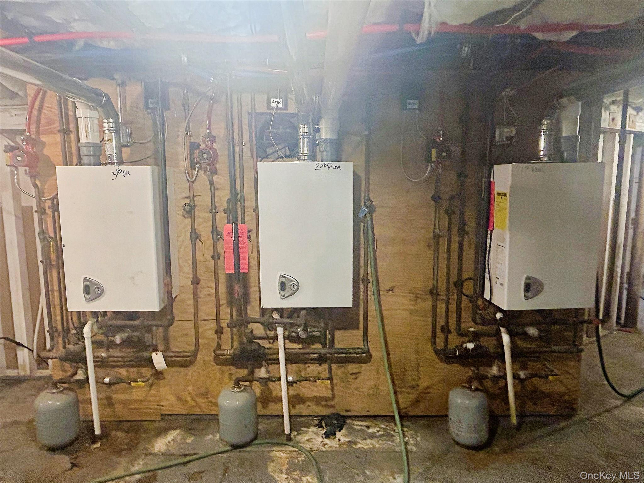 Single Family Park  Westchester County, NY 10550, MLS-888241-13