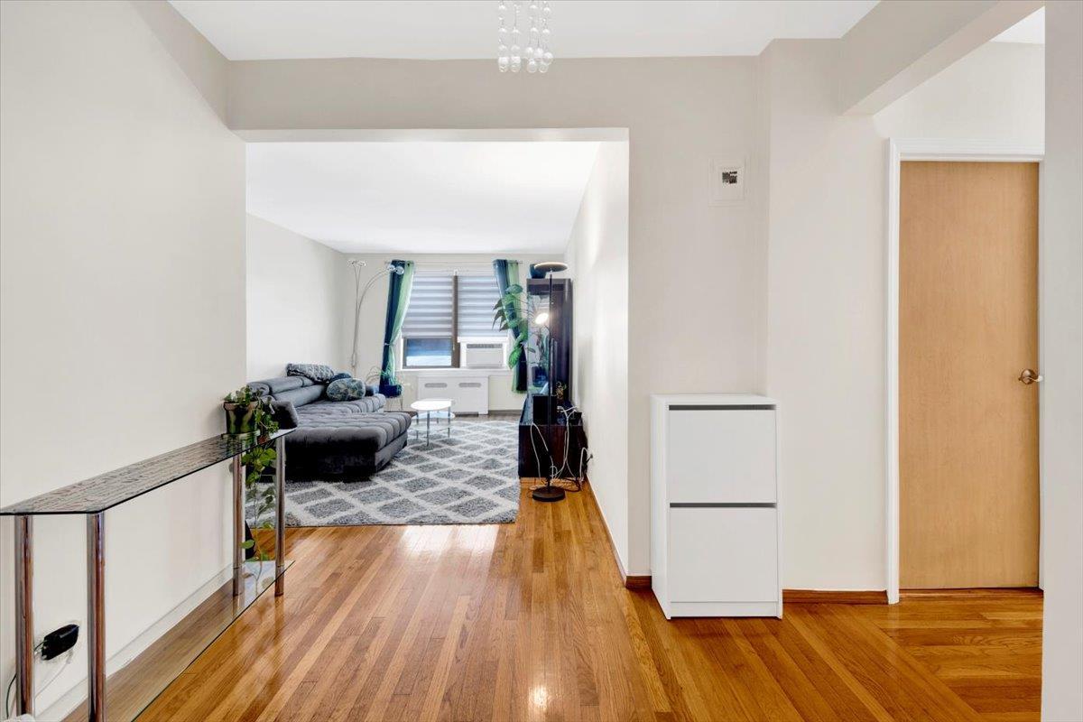 Coop Homecrest  Brooklyn, NY 11235, MLS-888258-14