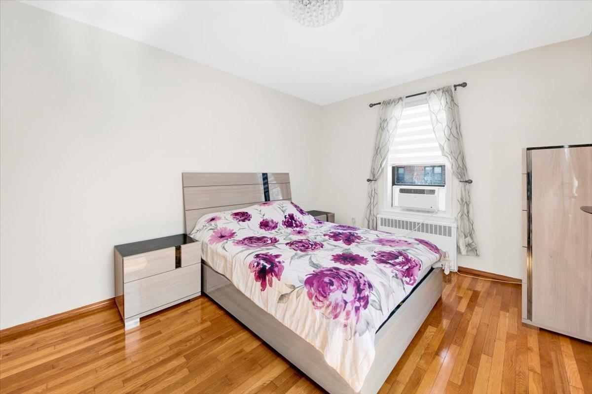 Coop Homecrest  Brooklyn, NY 11235, MLS-888258-4