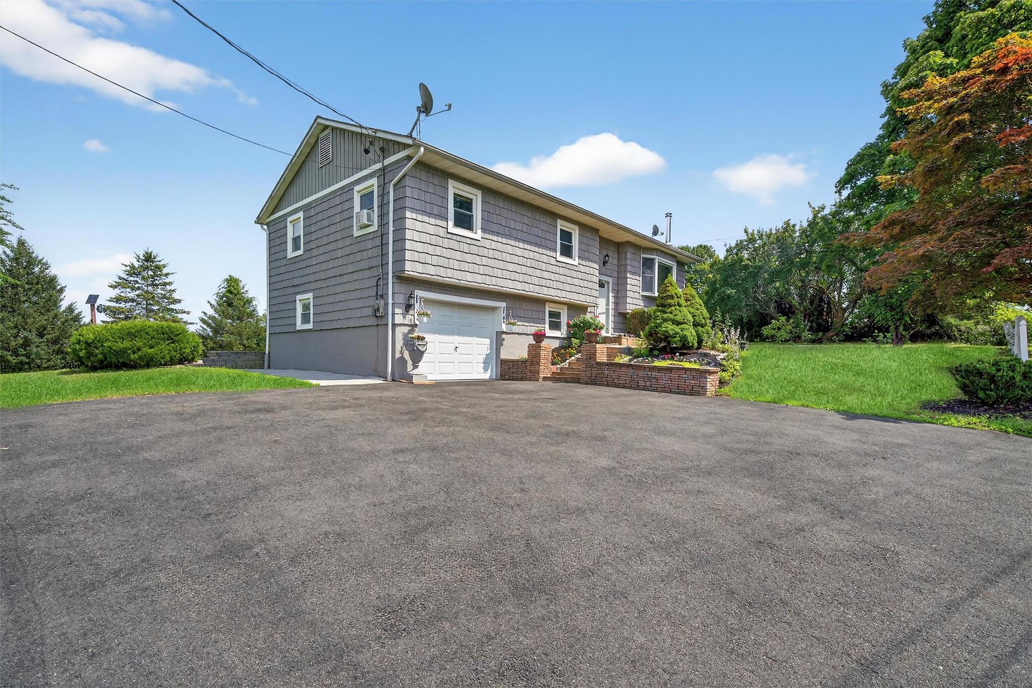 Single Family Dragotta  Ulster County, NY 12542, MLS-888264-6