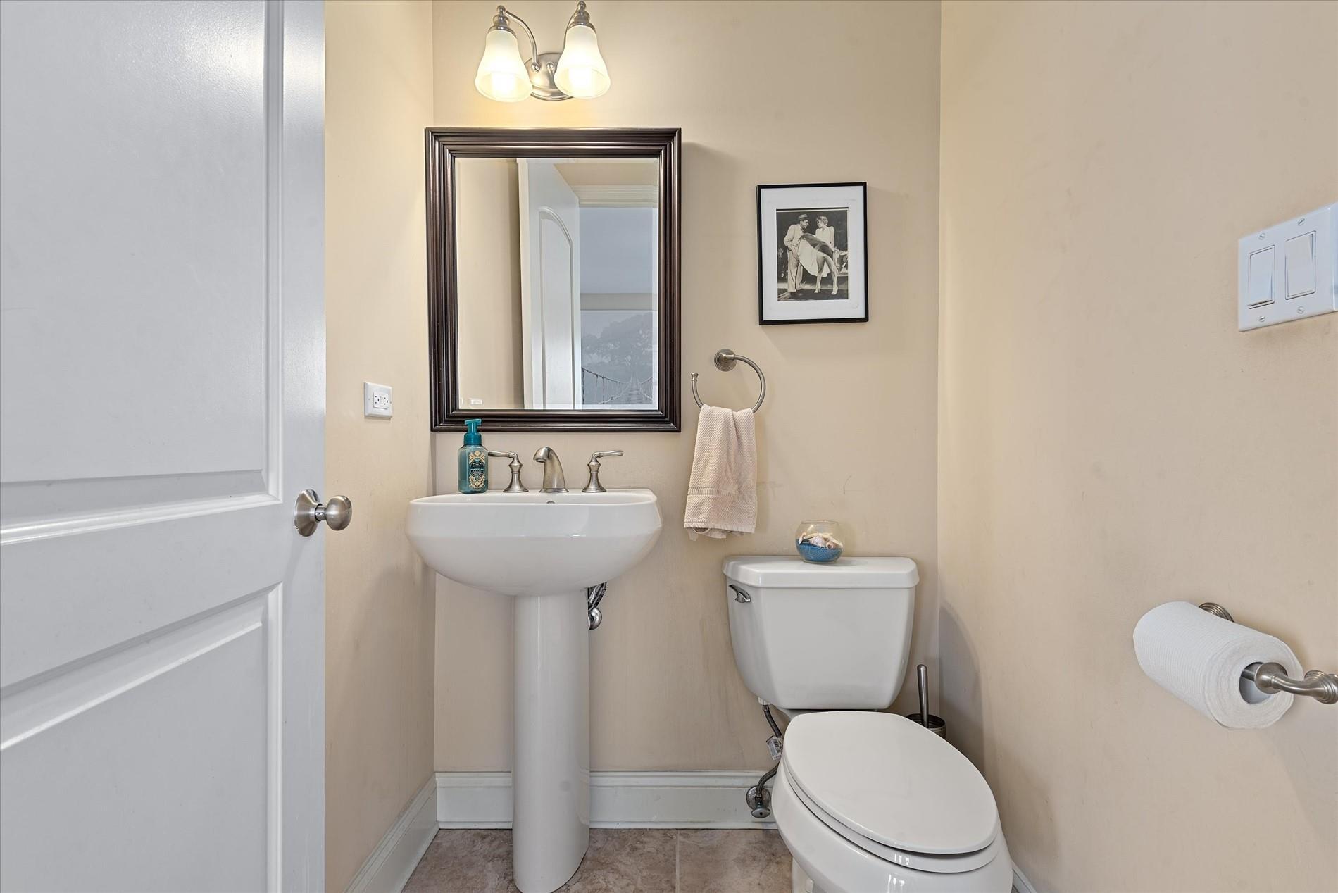 Condo Beach 100th  Queens, NY 11694, MLS-888313-14