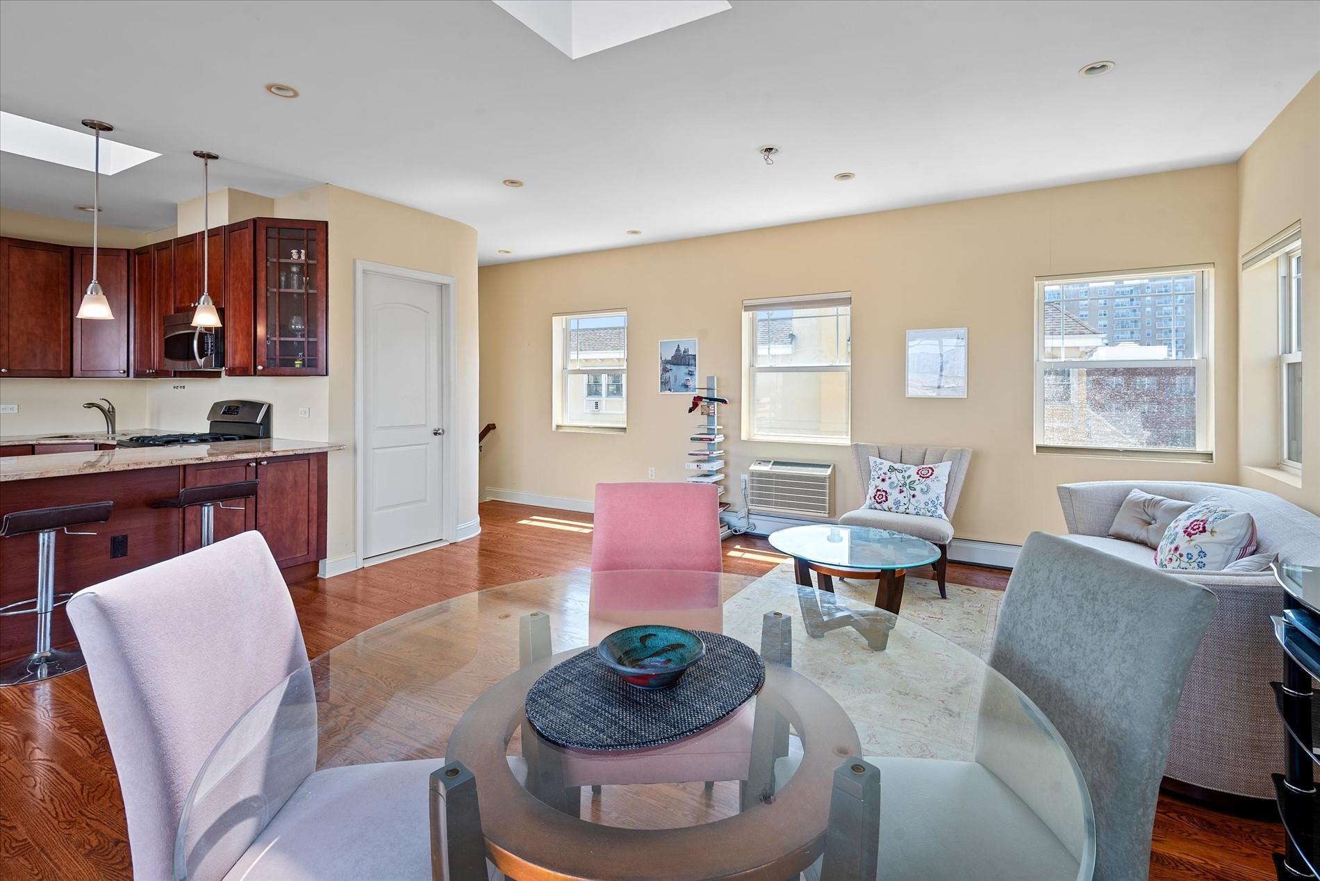 Condo Beach 100th  Queens, NY 11694, MLS-888313-7