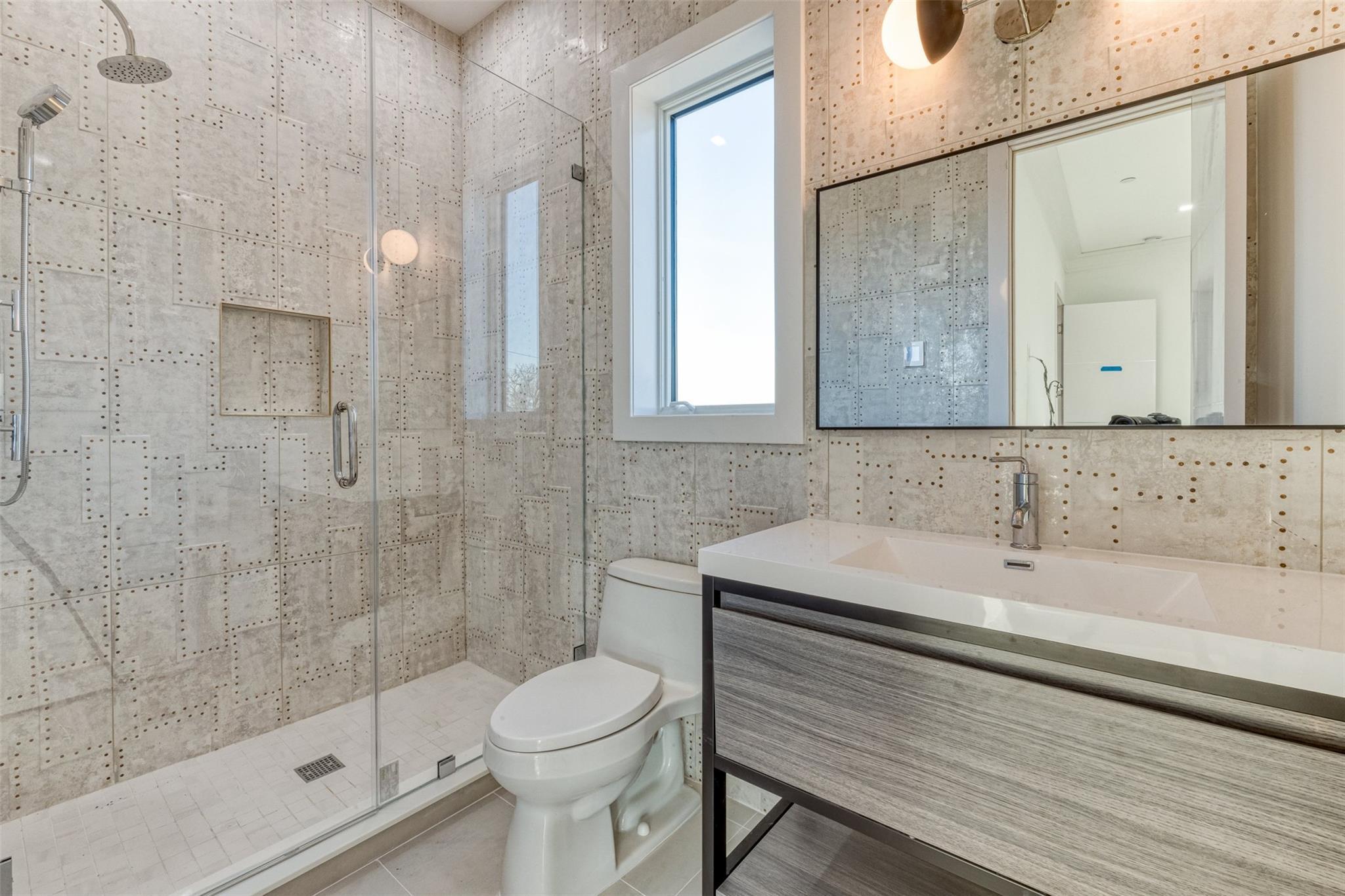 Single Family Bay Nassau County, NY 11509, MLS-888324-33