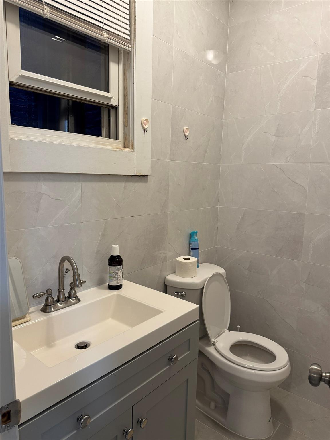 Apartment 214th  Queens, NY 11361, MLS-888326-6