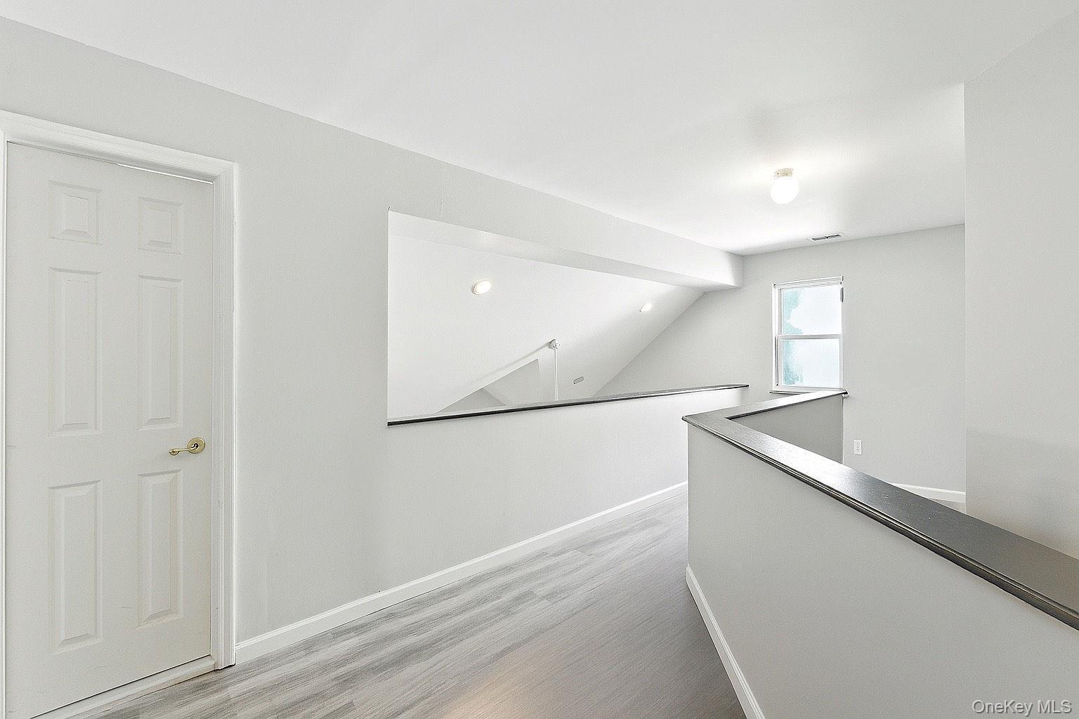 Condo Sunflower Ridge Suffolk County, NY 11720, MLS-888334-8