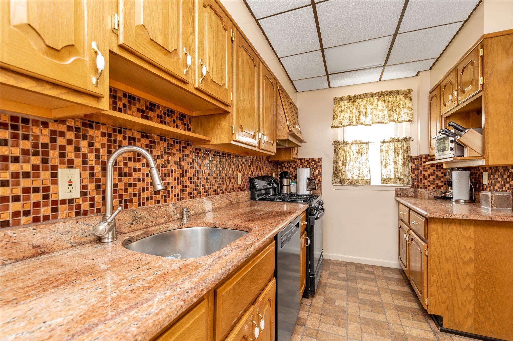 Single Family 242nd  Queens, NY 11422, MLS-888358-8