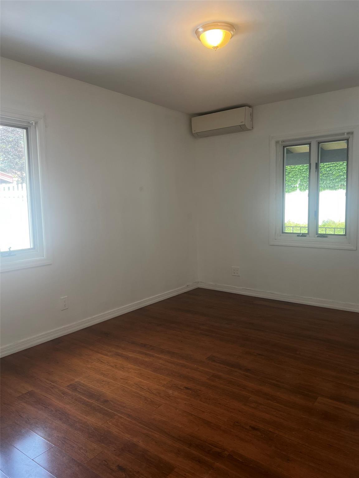 Single Family 198th  Queens, NY 11366, MLS-888380-3