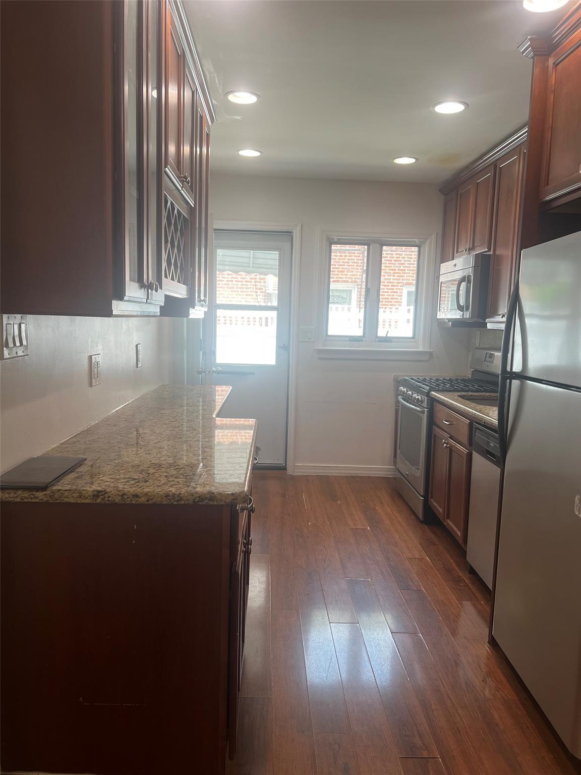 Single Family 198th  Queens, NY 11366, MLS-888380-6