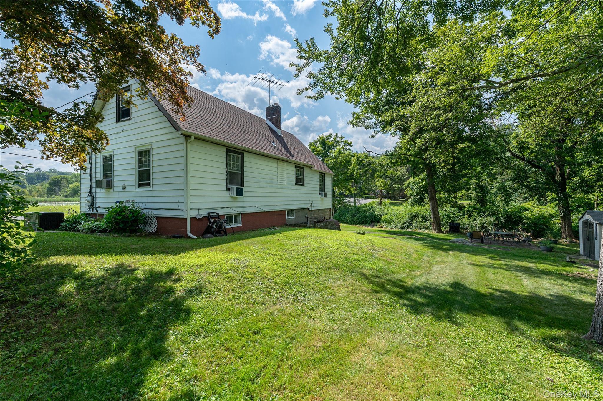 Single Family Shady  Putnam County, NY 10541, MLS-888420-16