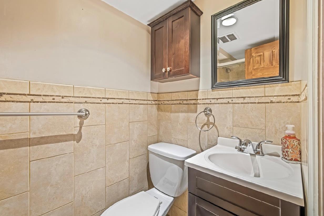 Single Family 73rd  Queens, NY 11370, MLS-888422-11