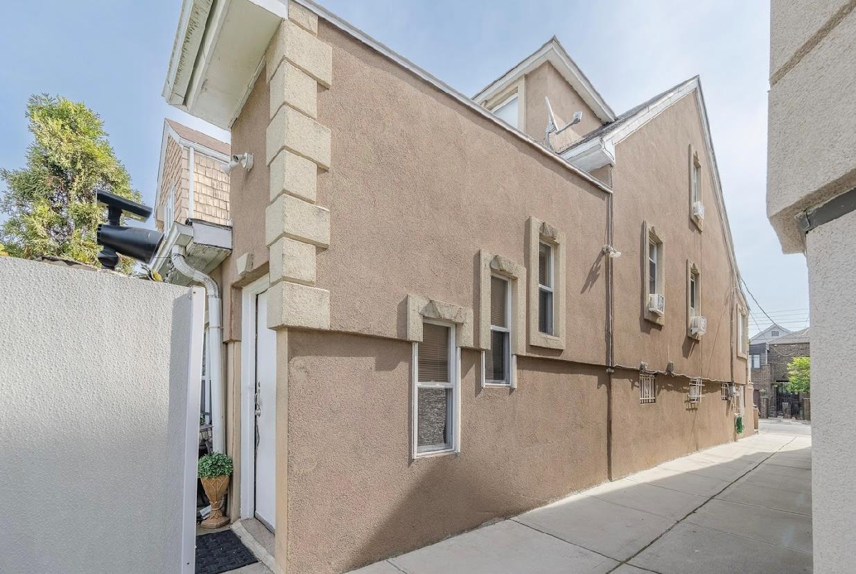 Single Family 73rd  Queens, NY 11370, MLS-888422-8