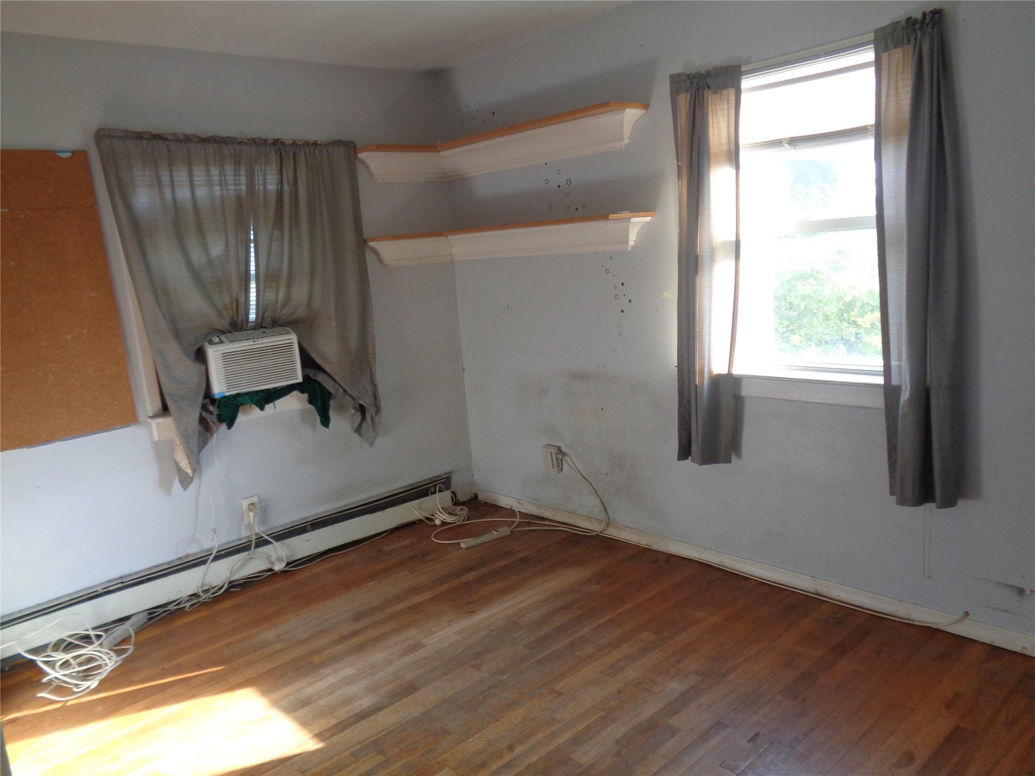 Single Family Marine  Suffolk County, NY 11757, MLS-888427-9