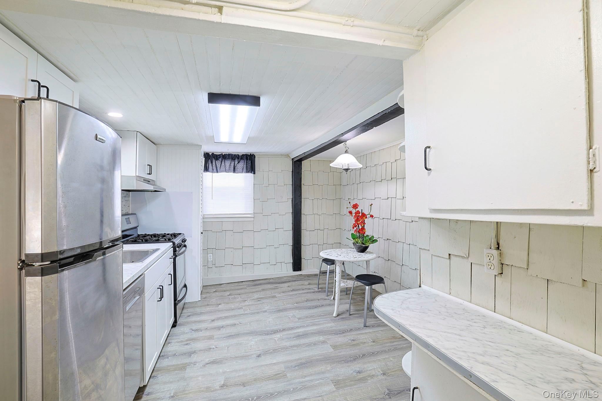 Single Family Wawayanda  Orange County, NY 10940, MLS-888435-16