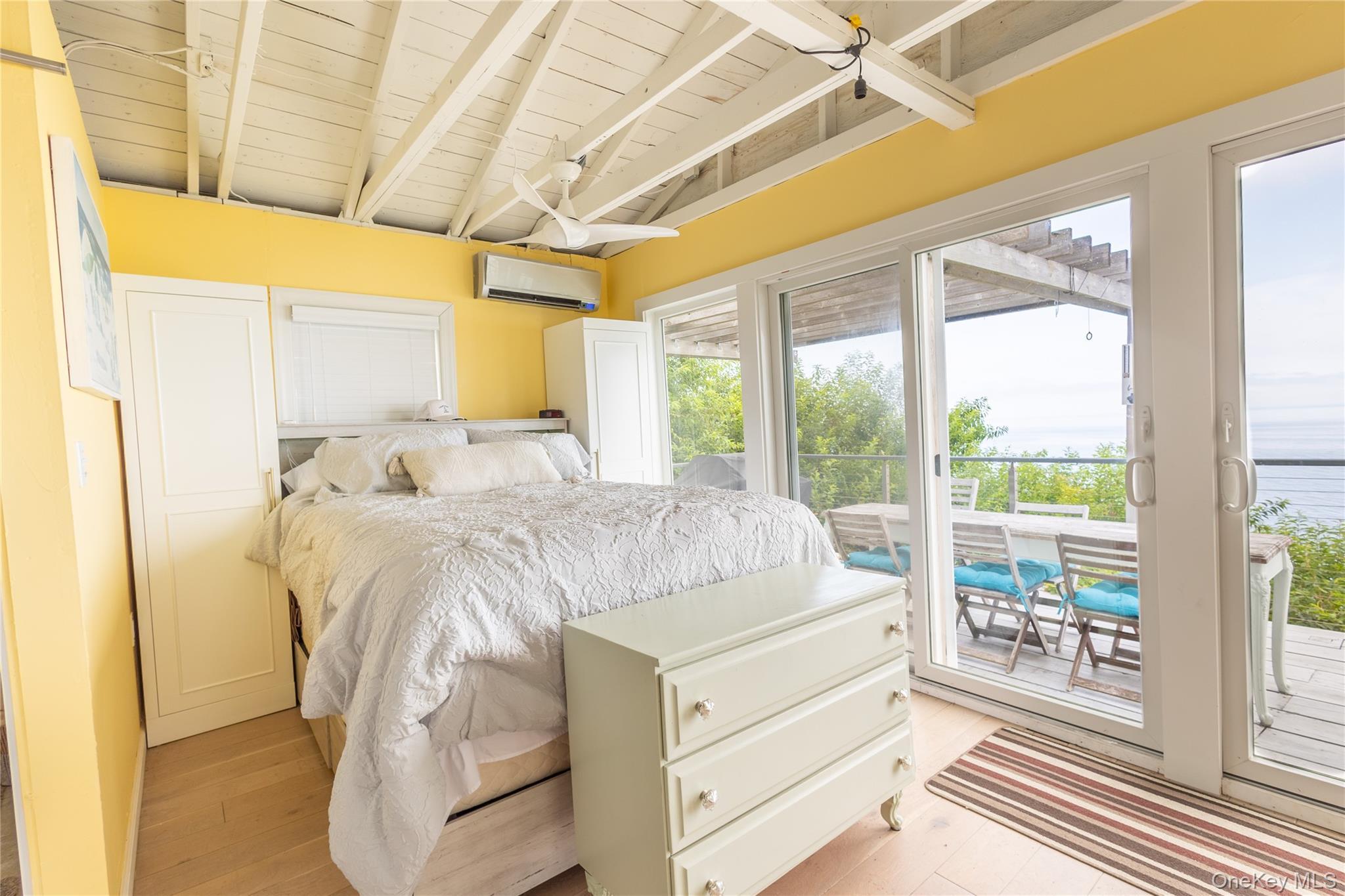 Single Family Hillcrest  Suffolk County, NY 11933, MLS-888442-20