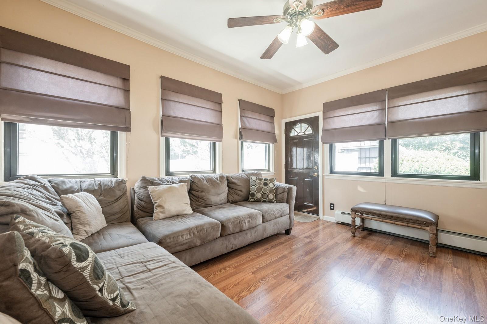 Single Family Peninsula Nassau County, NY 11598, MLS-888481-9