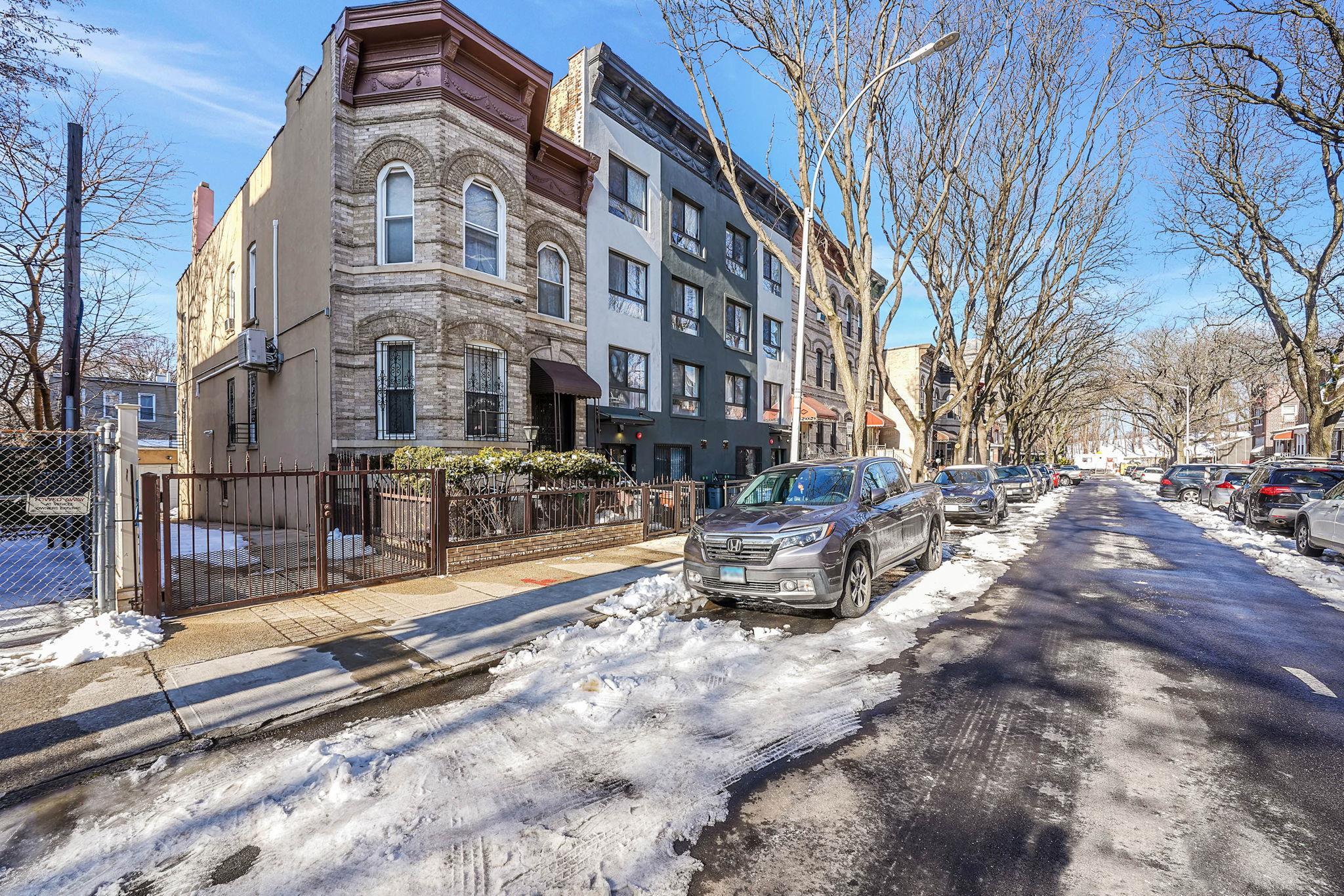 Single Family Granite Brooklyn, NY 11207, MLS-888483-3