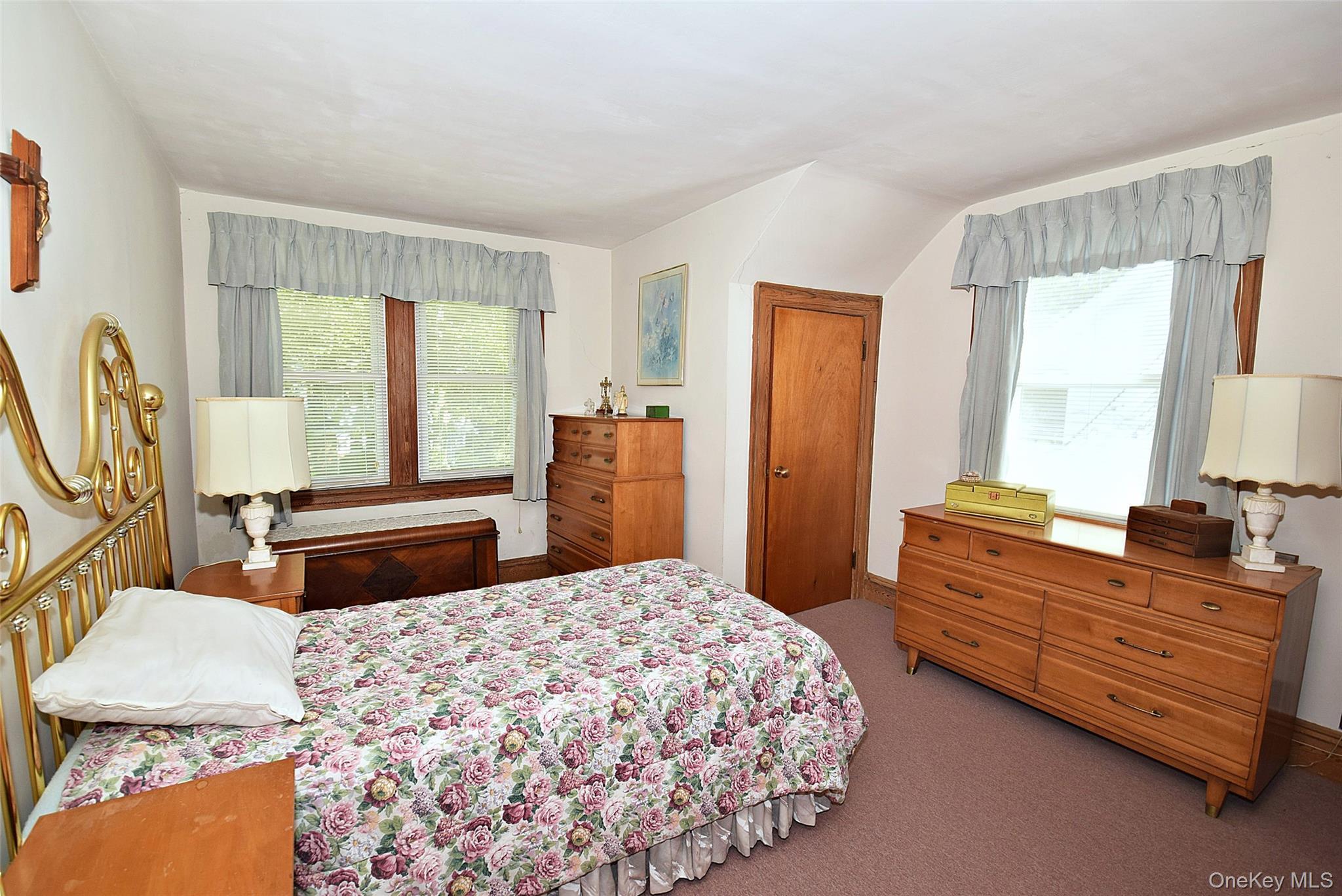 Single Family Nieman  Nassau County, NY 11563, MLS-888506-18