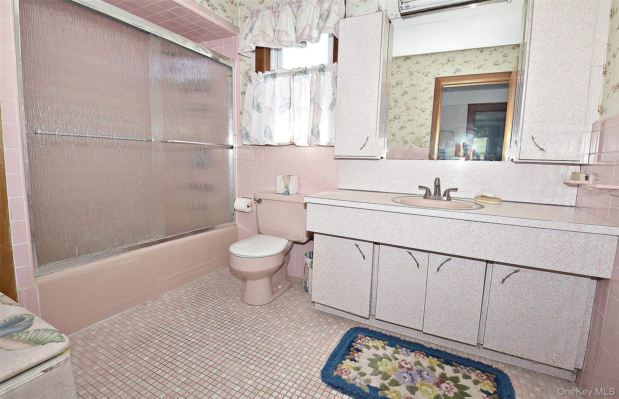 Single Family Nieman  Nassau County, NY 11563, MLS-888506-19