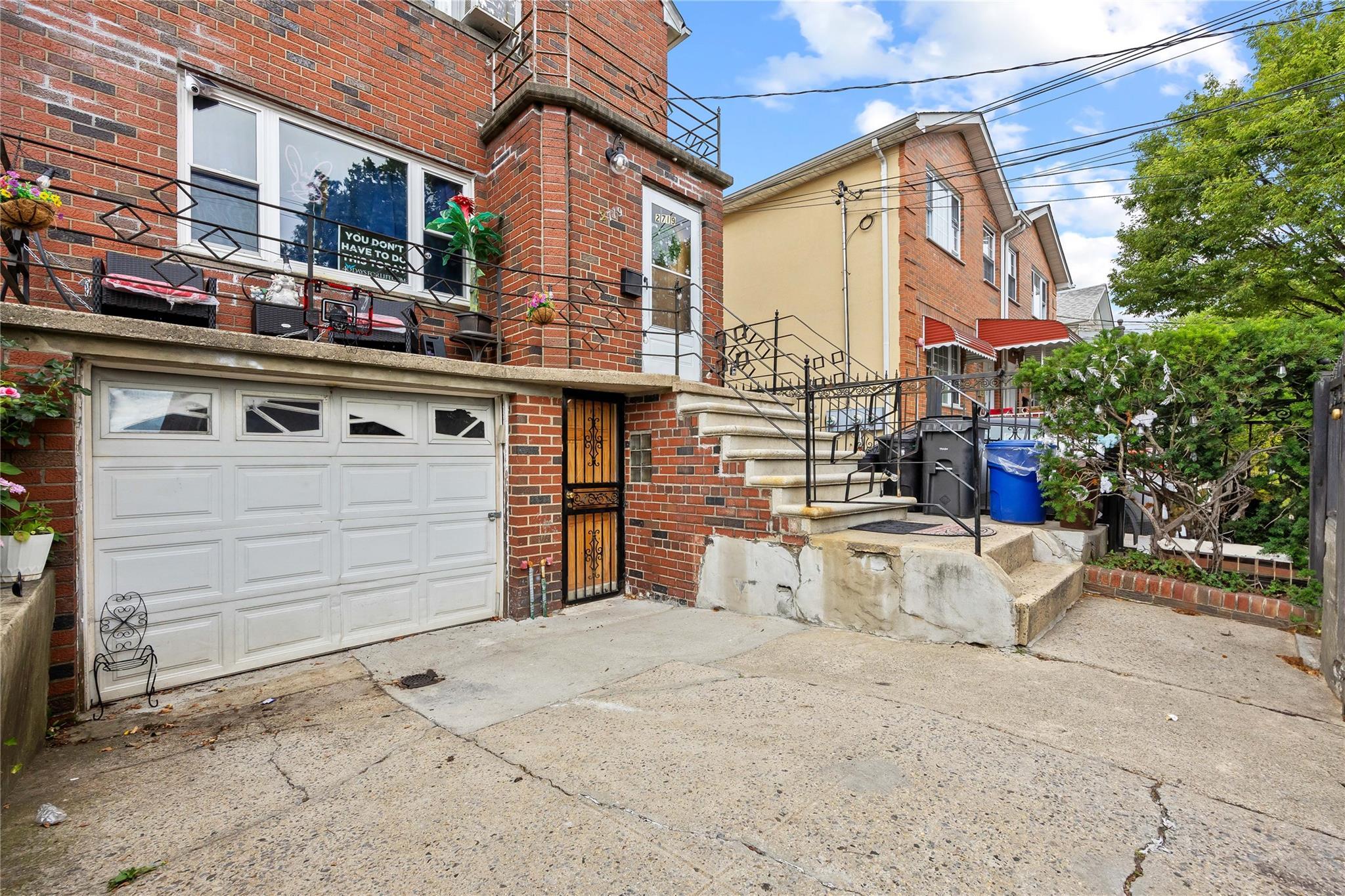 Single Family Hering  Bronx, NY 10469, MLS-888530-21
