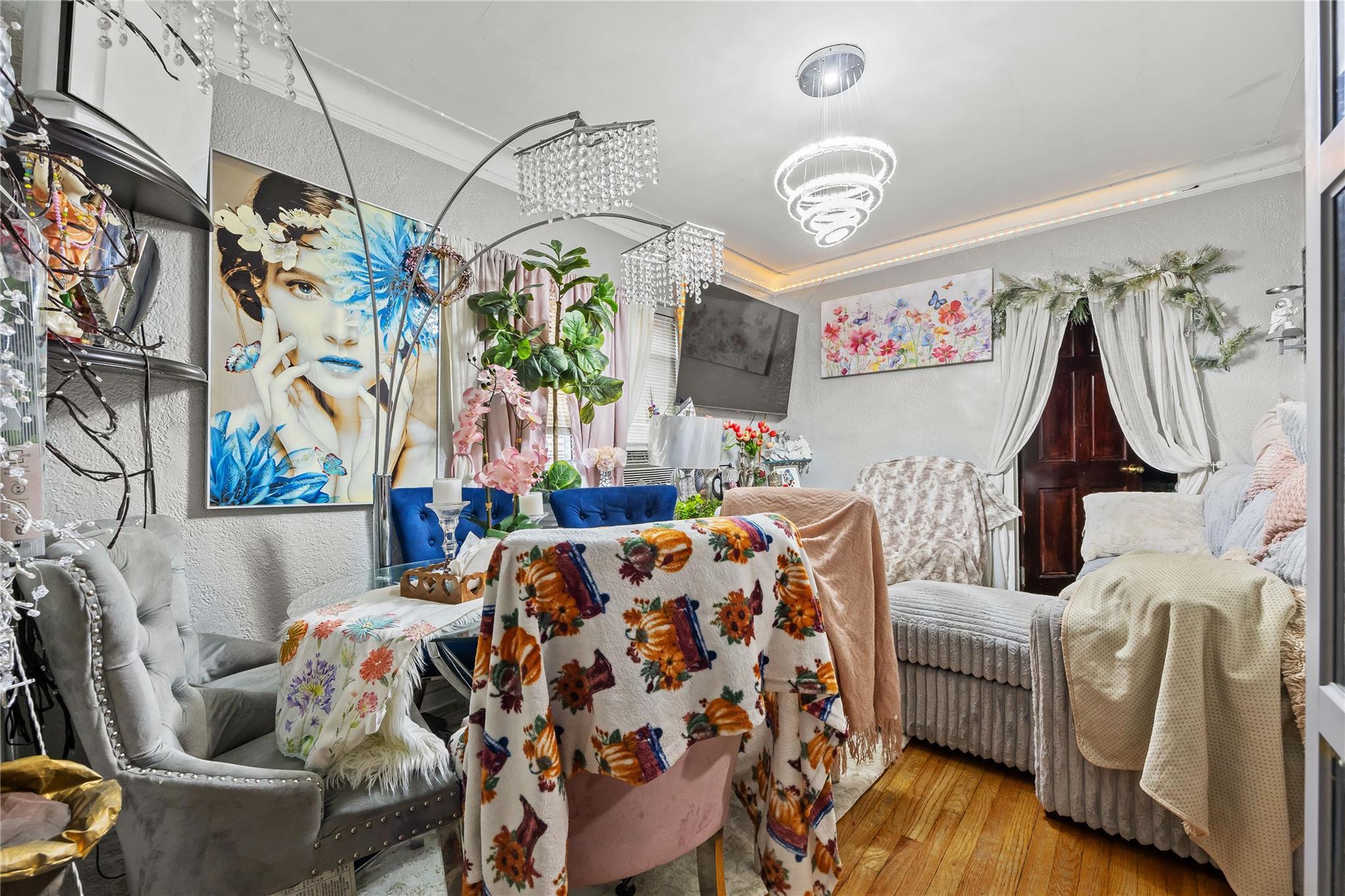 Single Family Hering  Bronx, NY 10469, MLS-888530-7