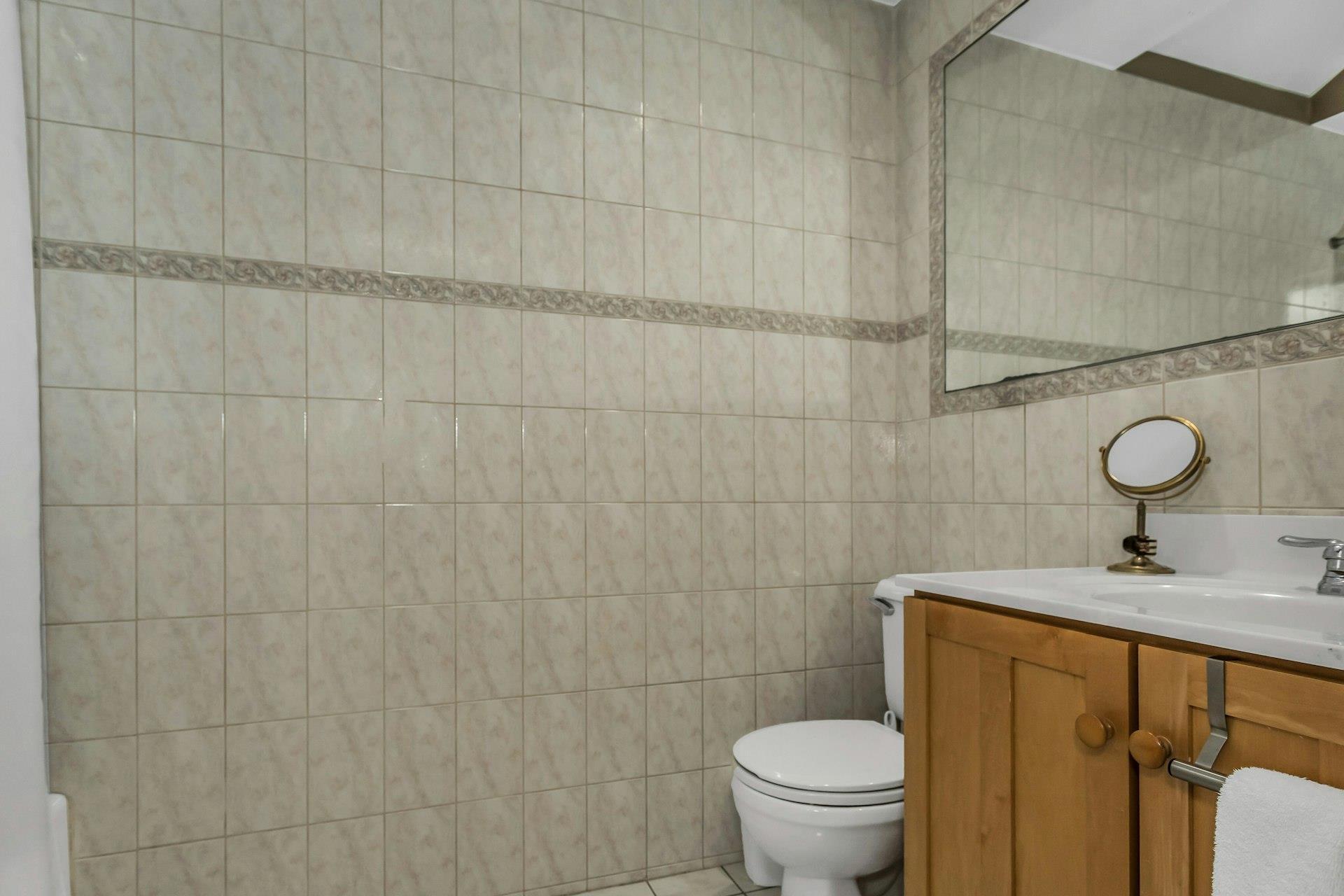 Single Family Squiretown Suffolk County, NY 11946, MLS-888540-22