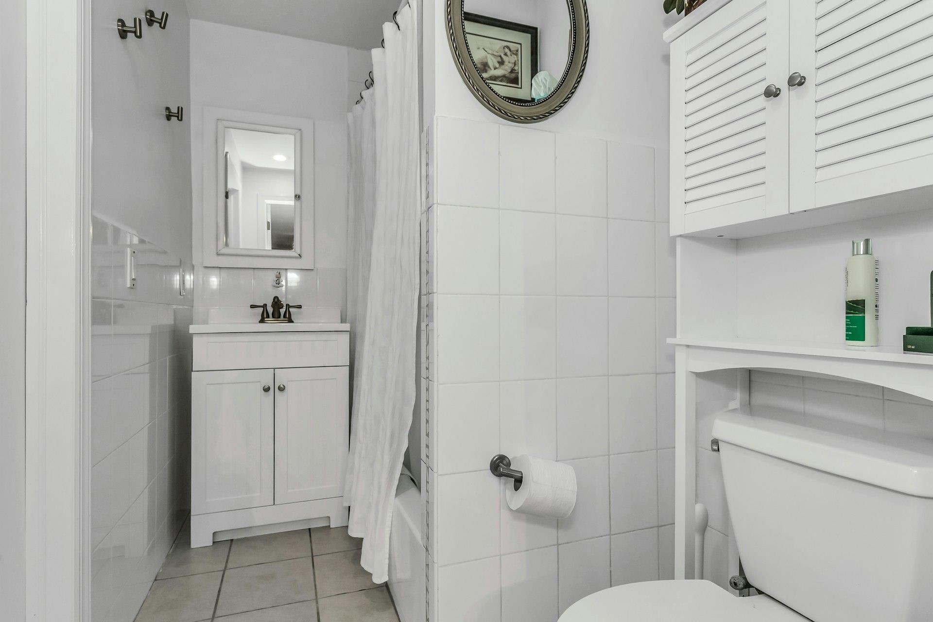 Single Family Squiretown Suffolk County, NY 11946, MLS-888540-32