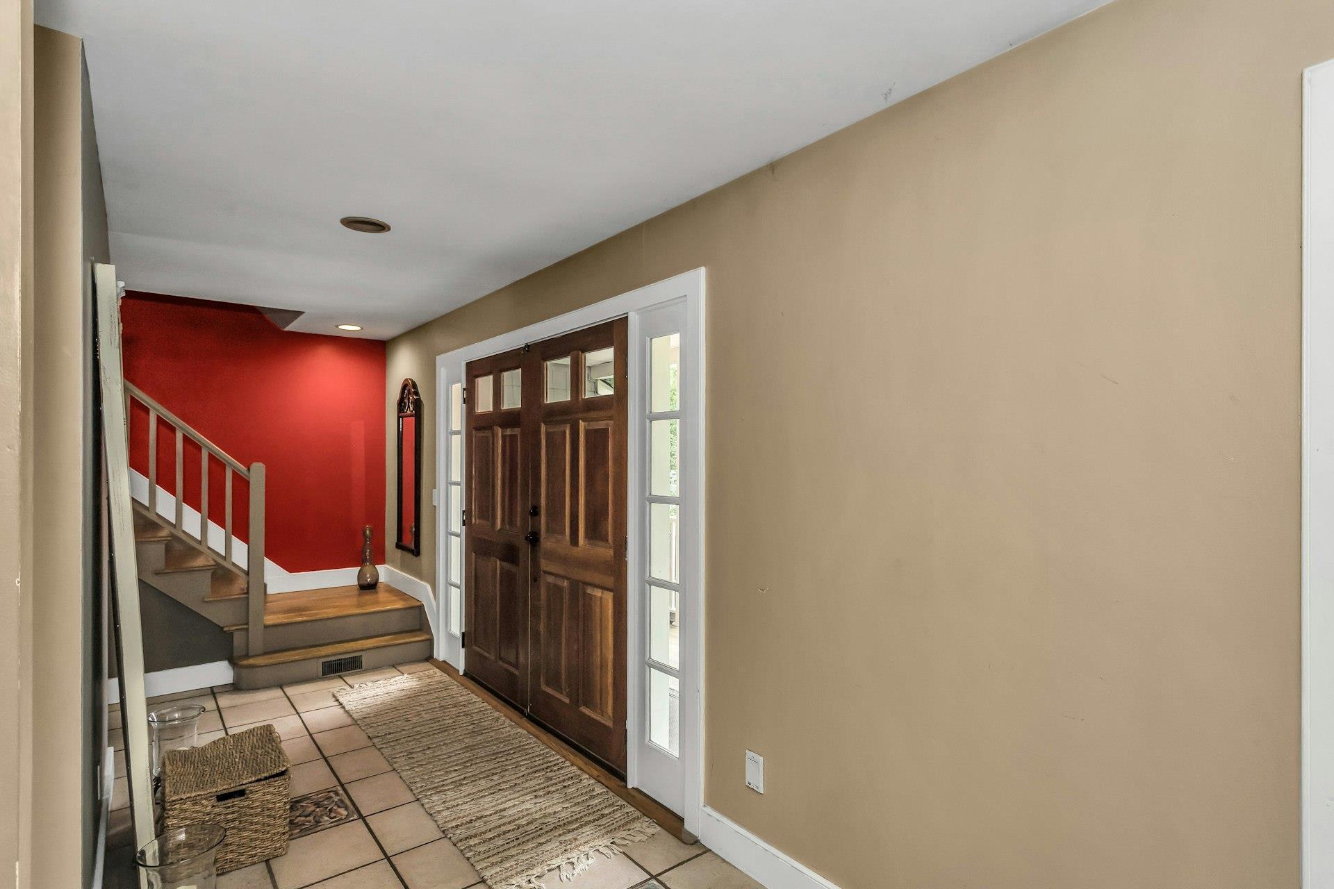 Single Family Squiretown Suffolk County, NY 11946, MLS-888540-5