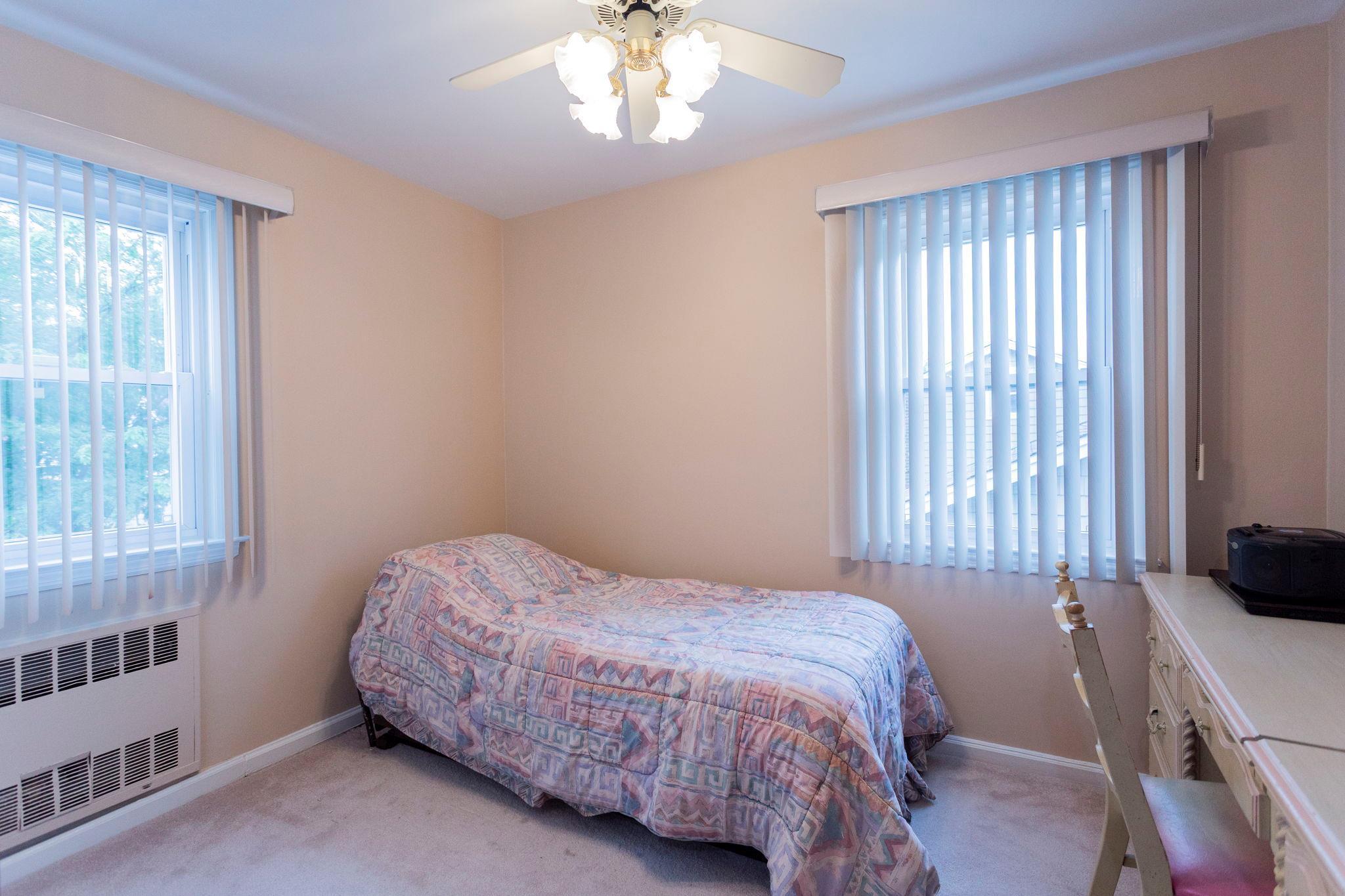 Single Family 212th  Queens, NY 11427, MLS-888545-15