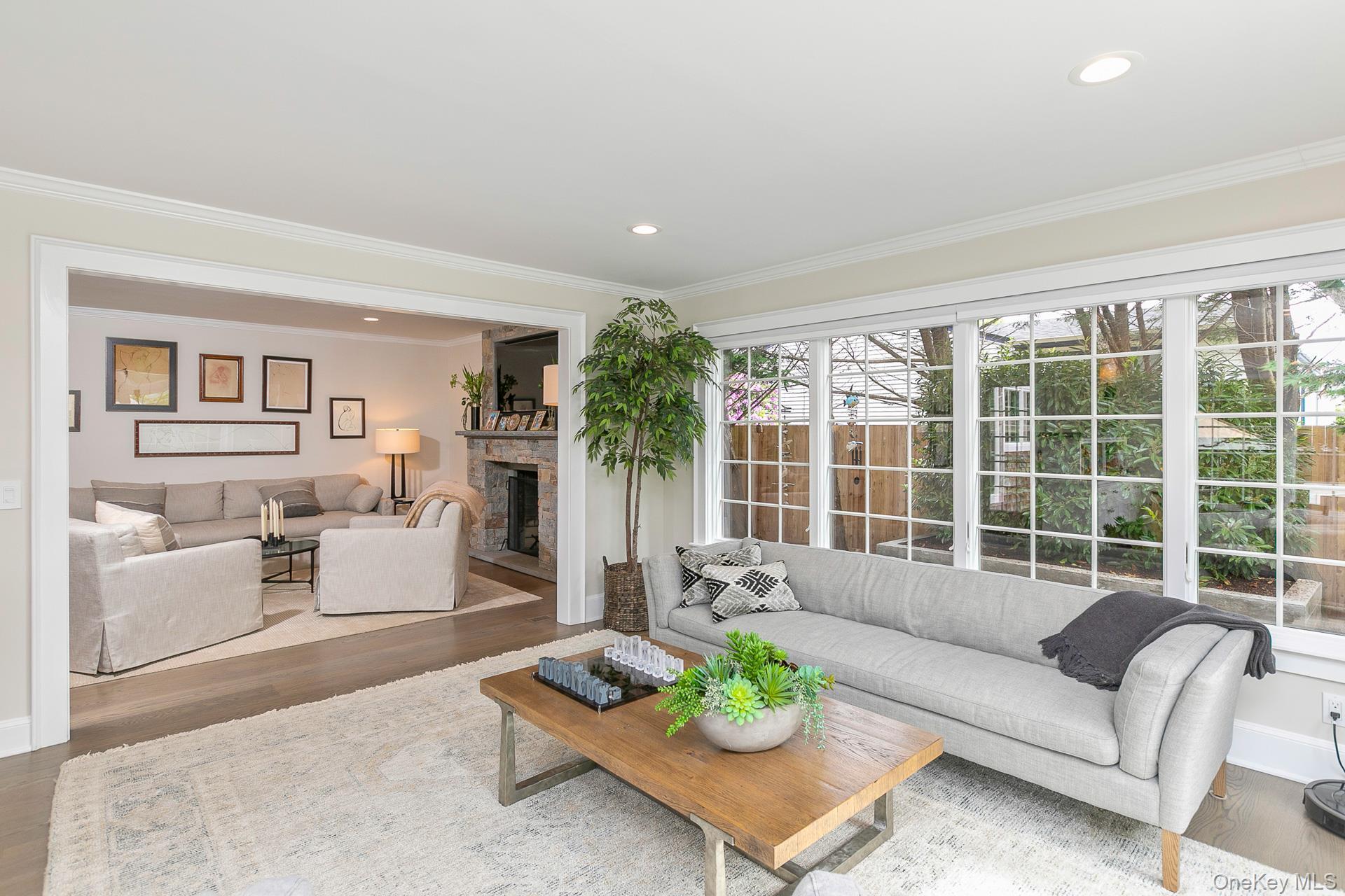 Single Family Halsey Suffolk County, NY 11960, MLS-888563-16