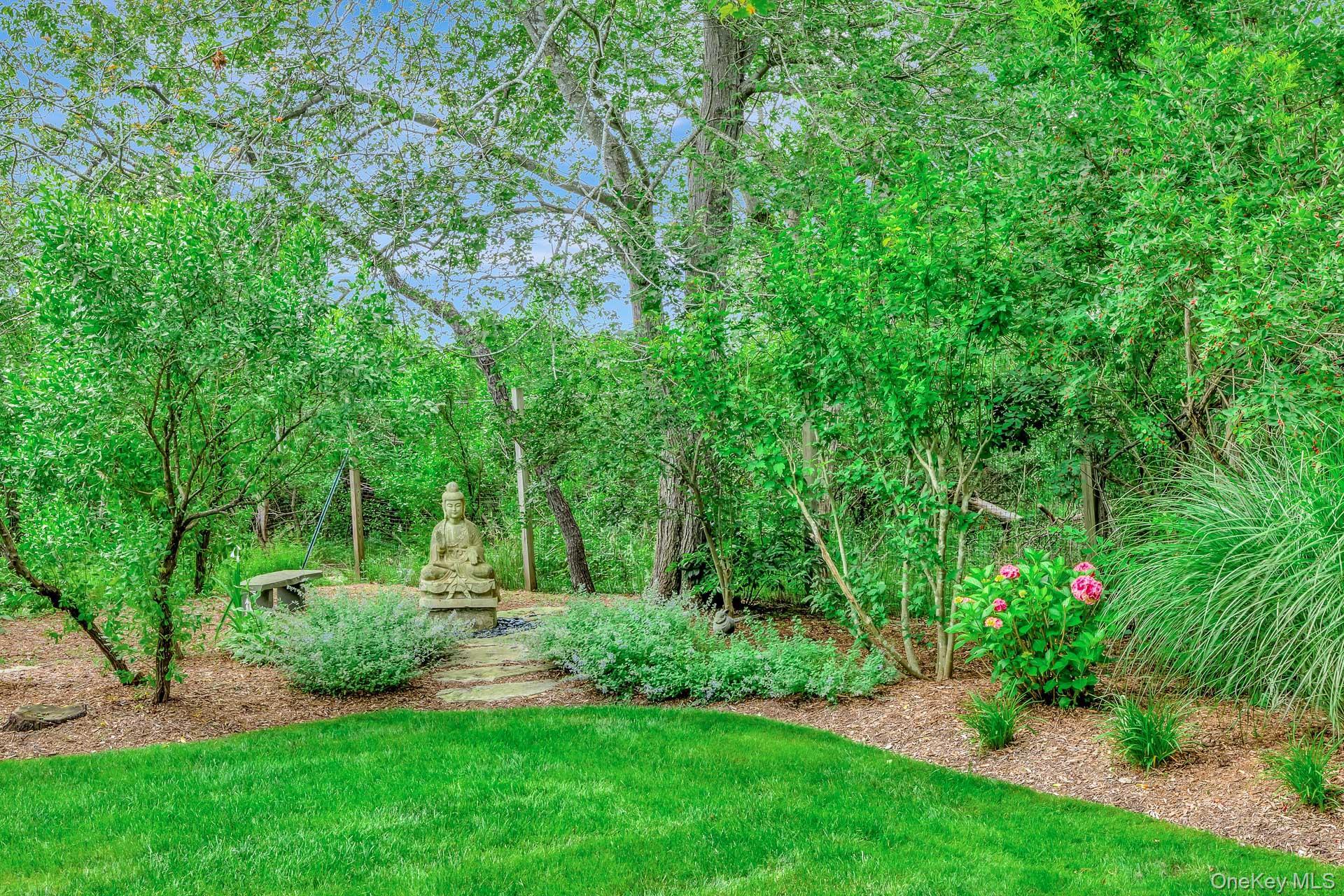 Single Family Halsey Suffolk County, NY 11960, MLS-888563-35