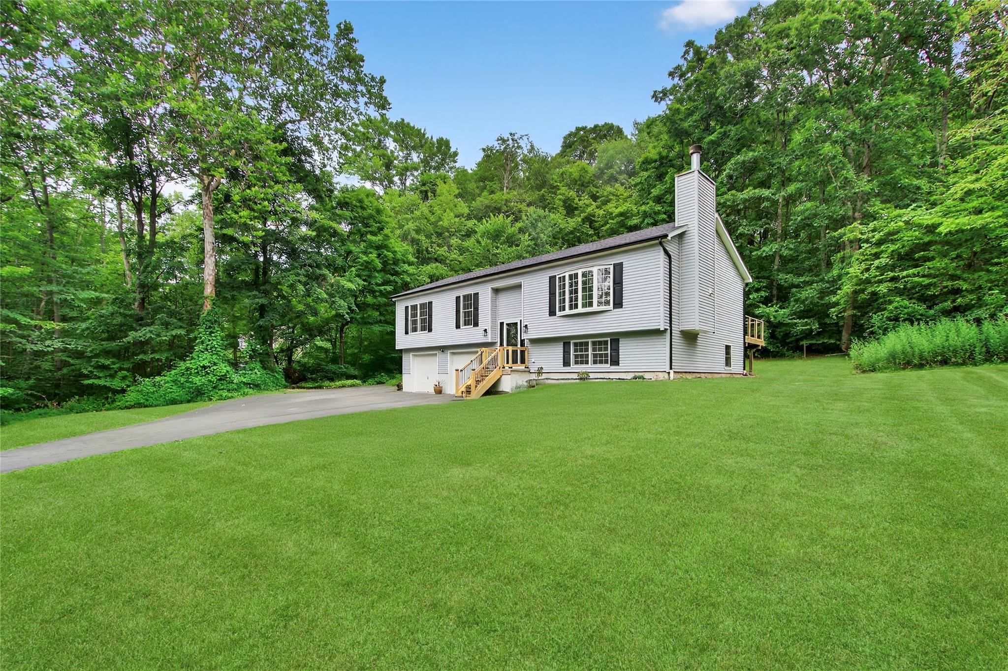 Single Family Bella Vista  Ulster County, NY 12548, MLS-888564-2