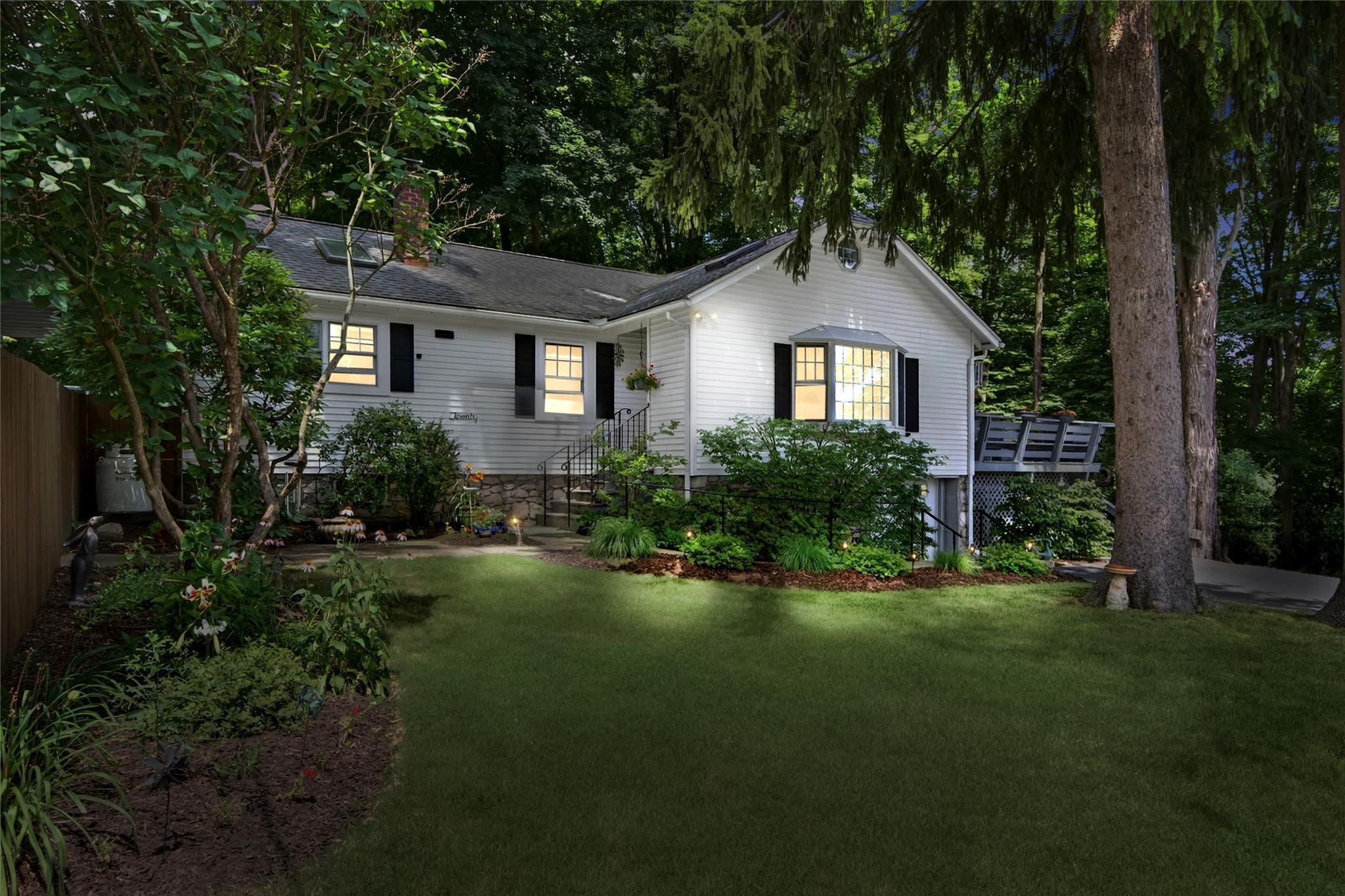 Single Family Mountain View  Putnam County, NY 10579, MLS-888579-36