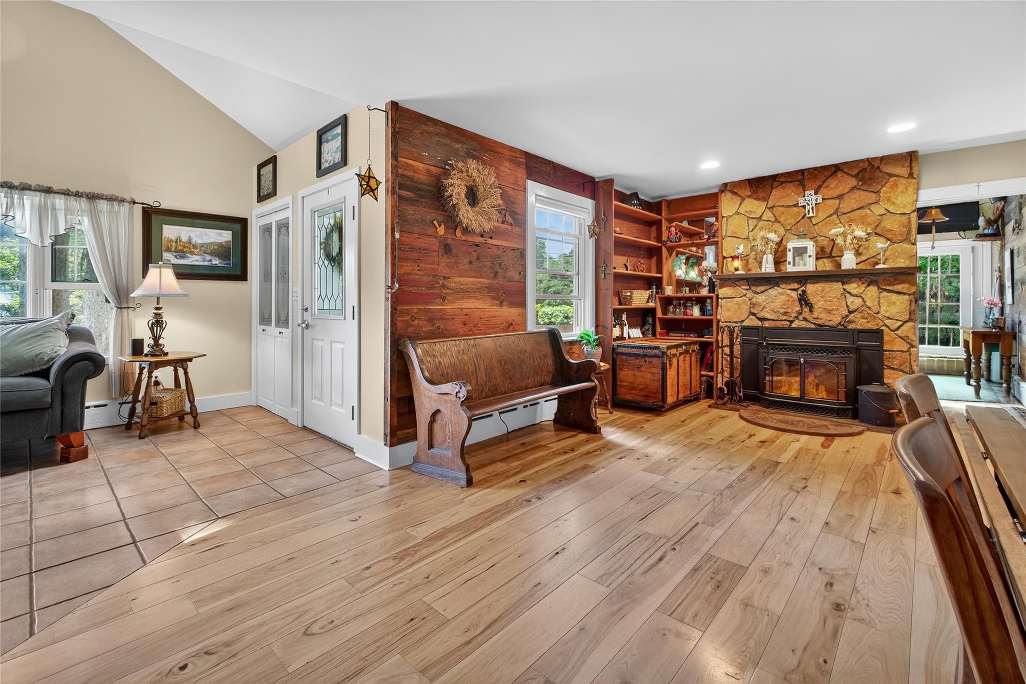 Single Family Mountain View  Putnam County, NY 10579, MLS-888579-8