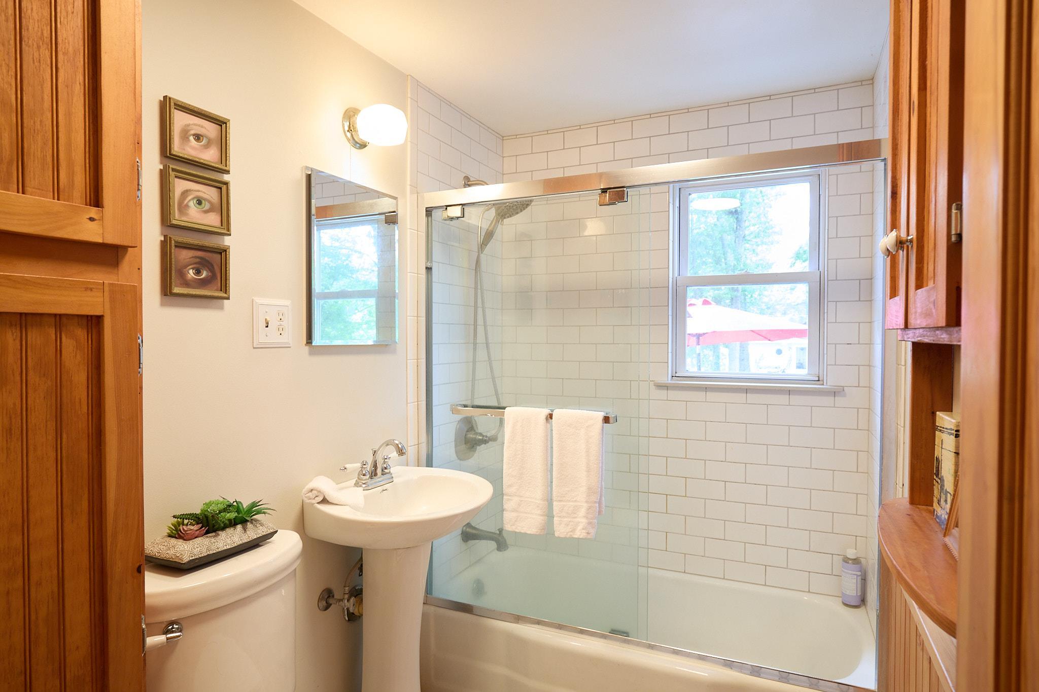 Single Family Forest Glen  Ulster County, NY 12561, MLS-888588-18