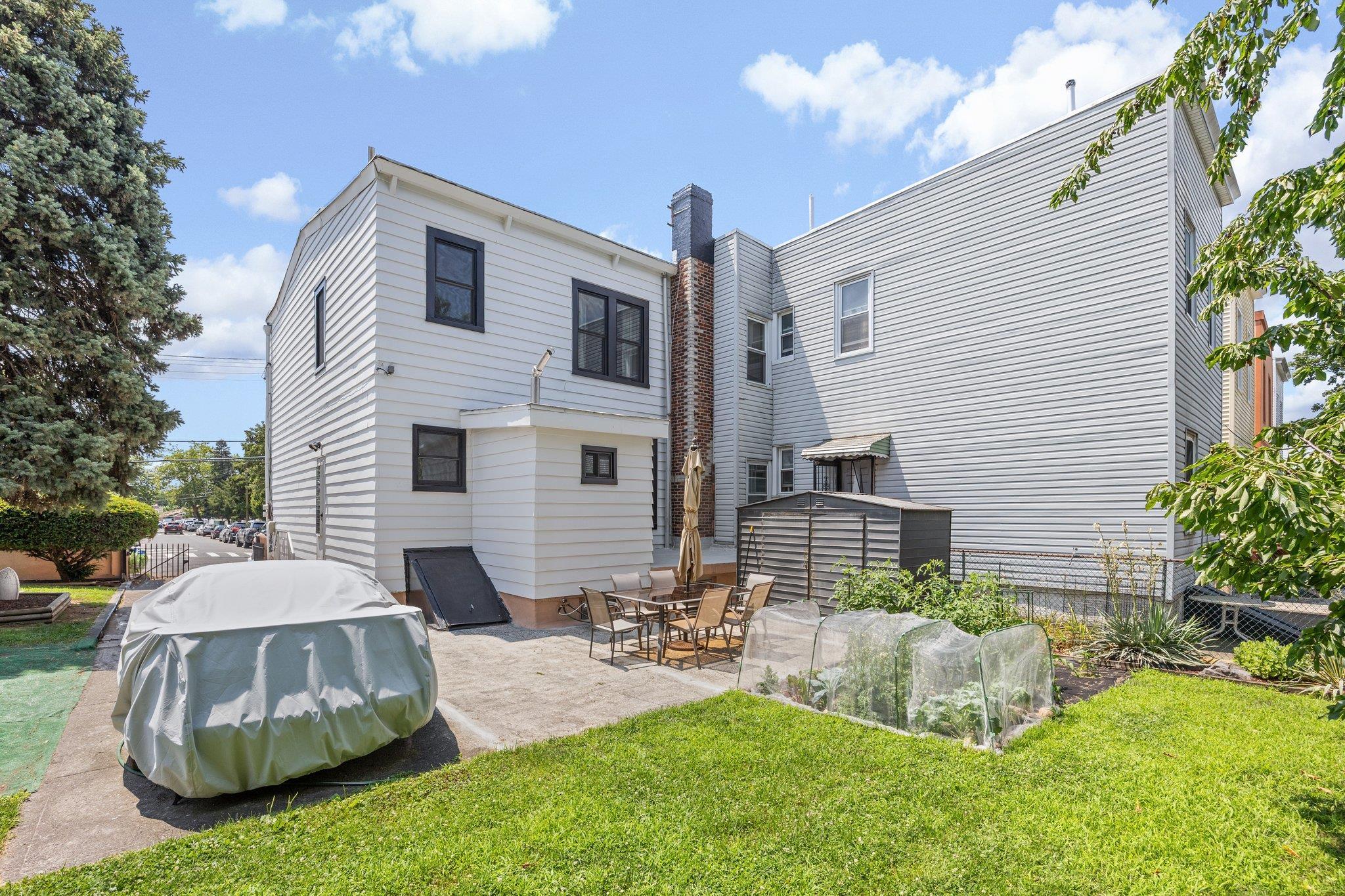 Single Family 62nd  Queens, NY 11379, MLS-888593-2