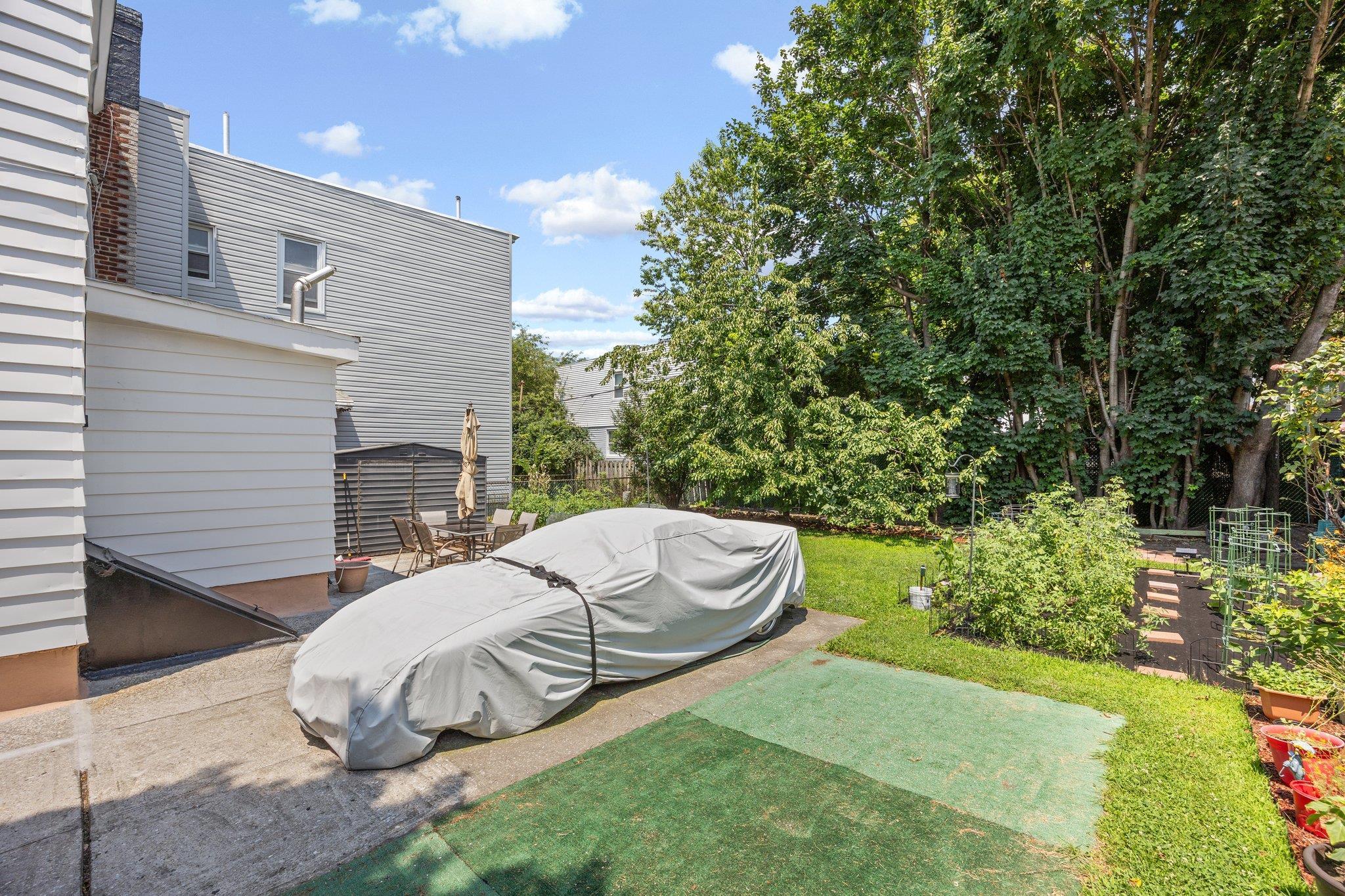Single Family 62nd  Queens, NY 11379, MLS-888593-23
