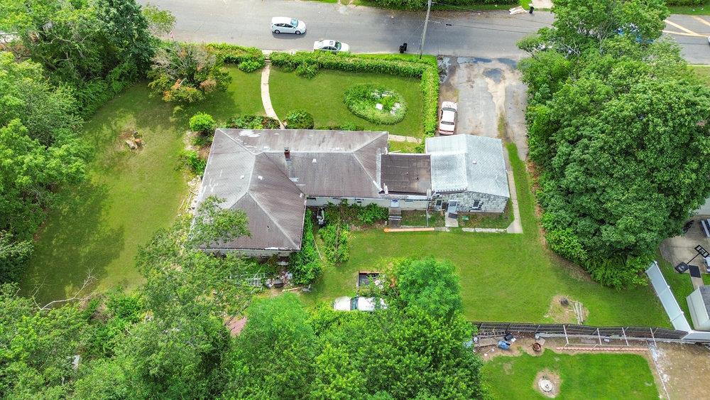 Single Family Baiting Place  Suffolk County, NY 11735, MLS-888638-7