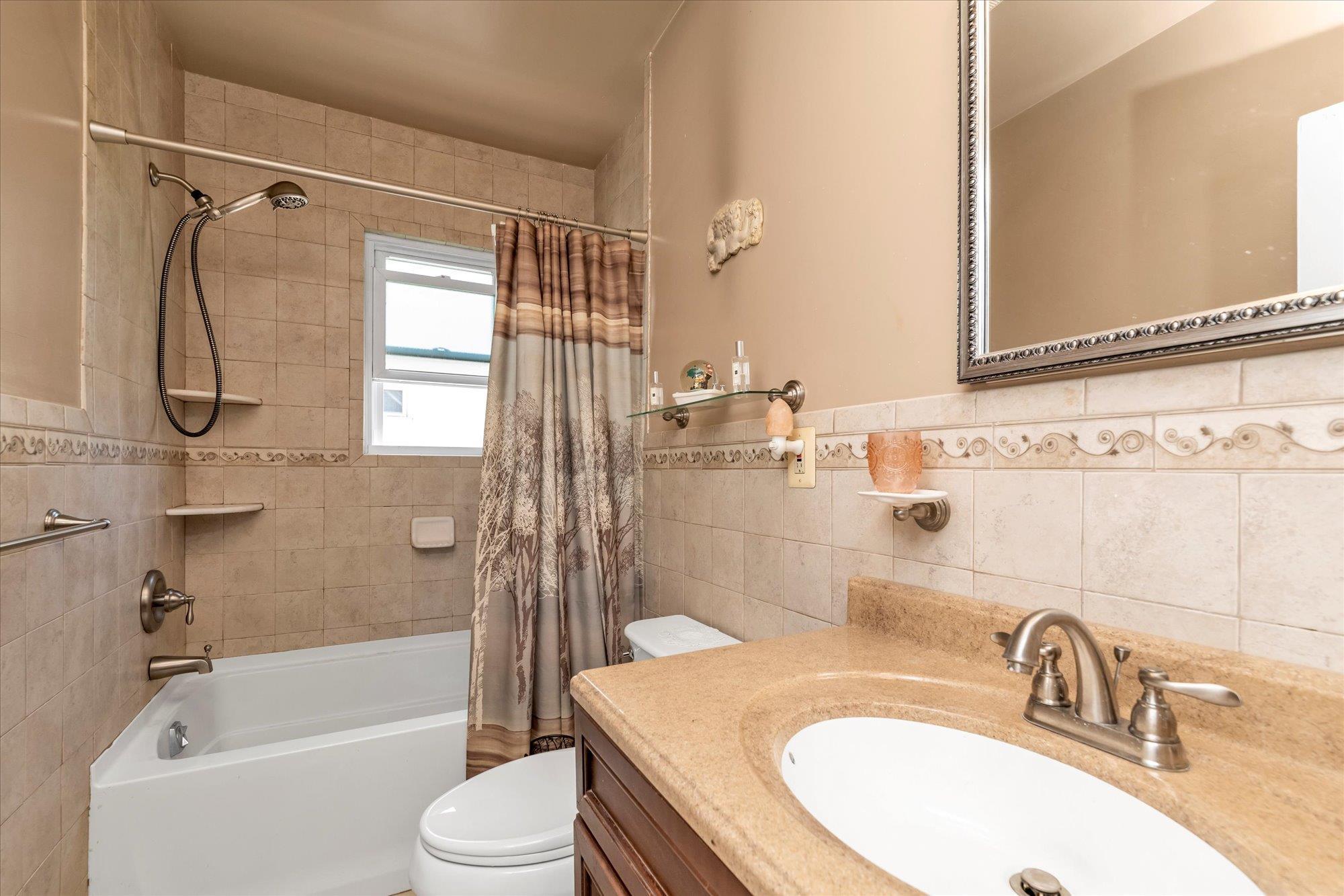 Single Family 213th  Queens, NY 11360, MLS-888641-13