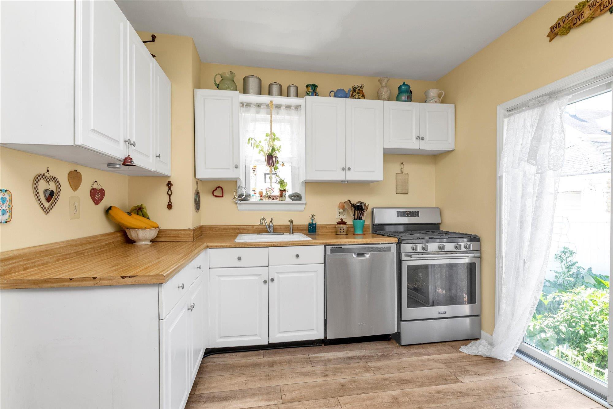 Single Family 213th  Queens, NY 11360, MLS-888641-7