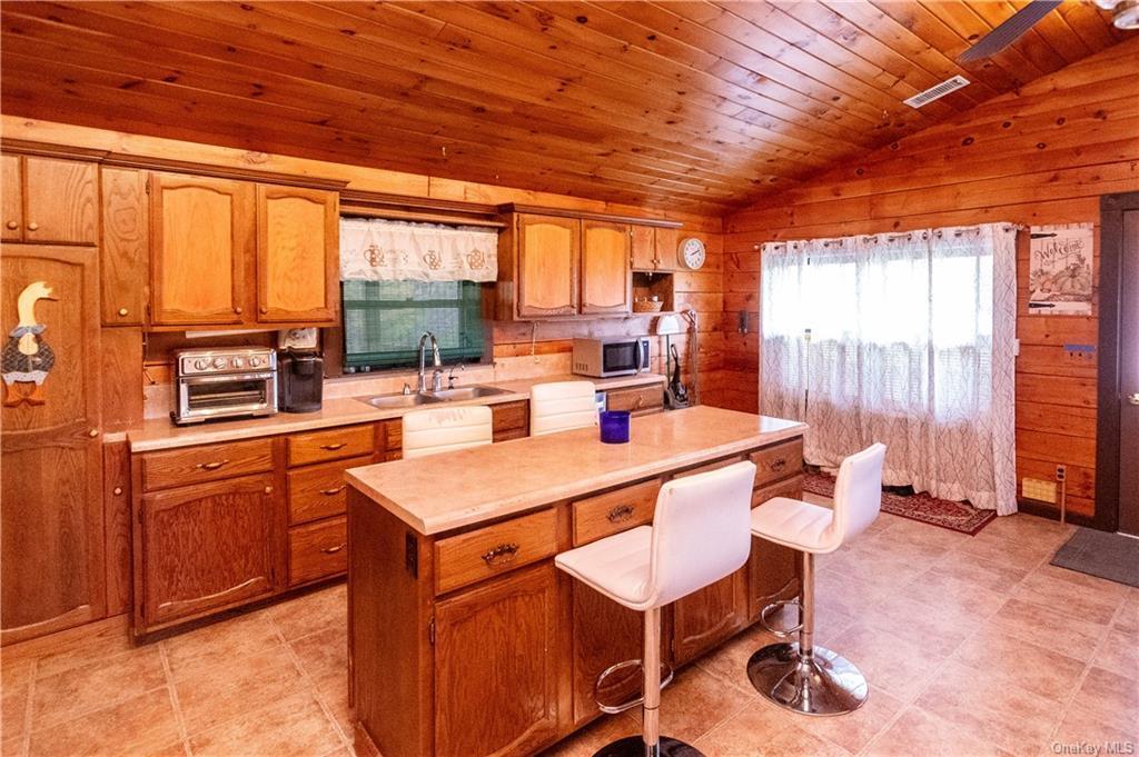 Single Family Low  Ulster County, NY 12589, MLS-888650-20