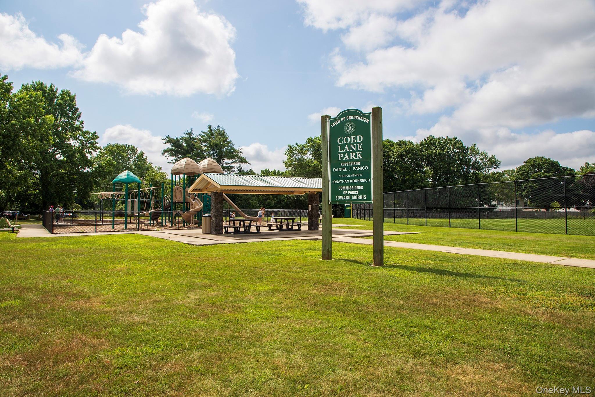 Single Family Freshman  Suffolk County, NY 11790, MLS-888655-29