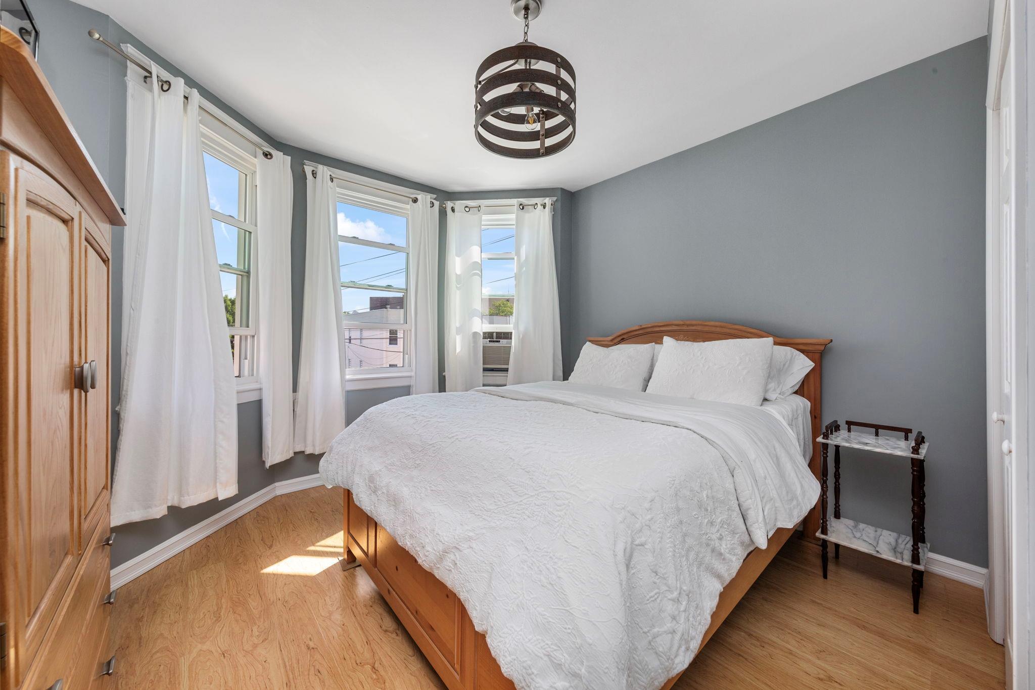 Single Family Admiral  Queens, NY 11379, MLS-888657-11